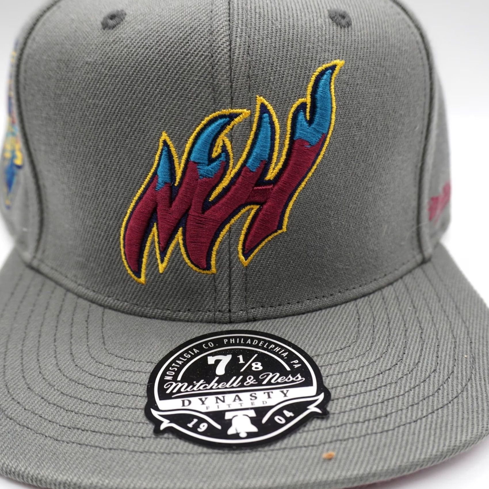 Mitchell & Ness Mitchell & Ness Miami Heat Hat Mens 7 1/8 Grey 2012 NBA Champions Side Patch Size ONE SIZE - 3 Thumbnail