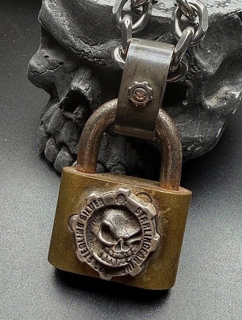 Other STARLINGEAR .925 Medium Skull Logo Padlock Oxidized 2009 Size ONE SIZE - 2 Thumbnail