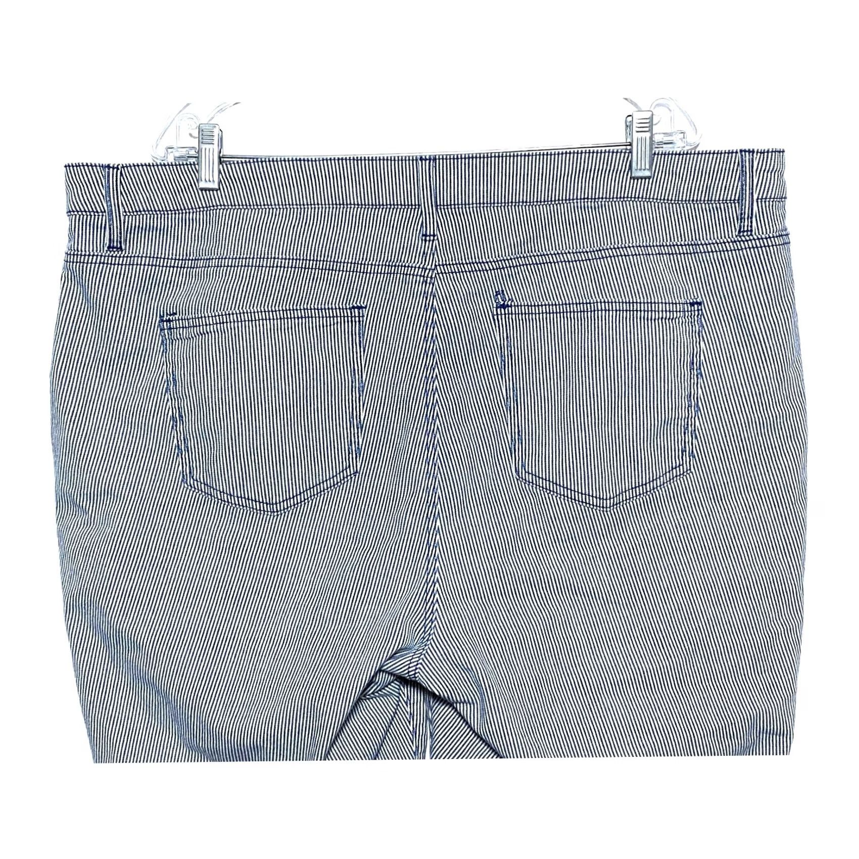 Vintage VINTAGE Crown & Ivy Blue White Striped Essential Signature Crop Jeans Womens Plus 22W Size 40" / US 18 - 4 Thumbnail