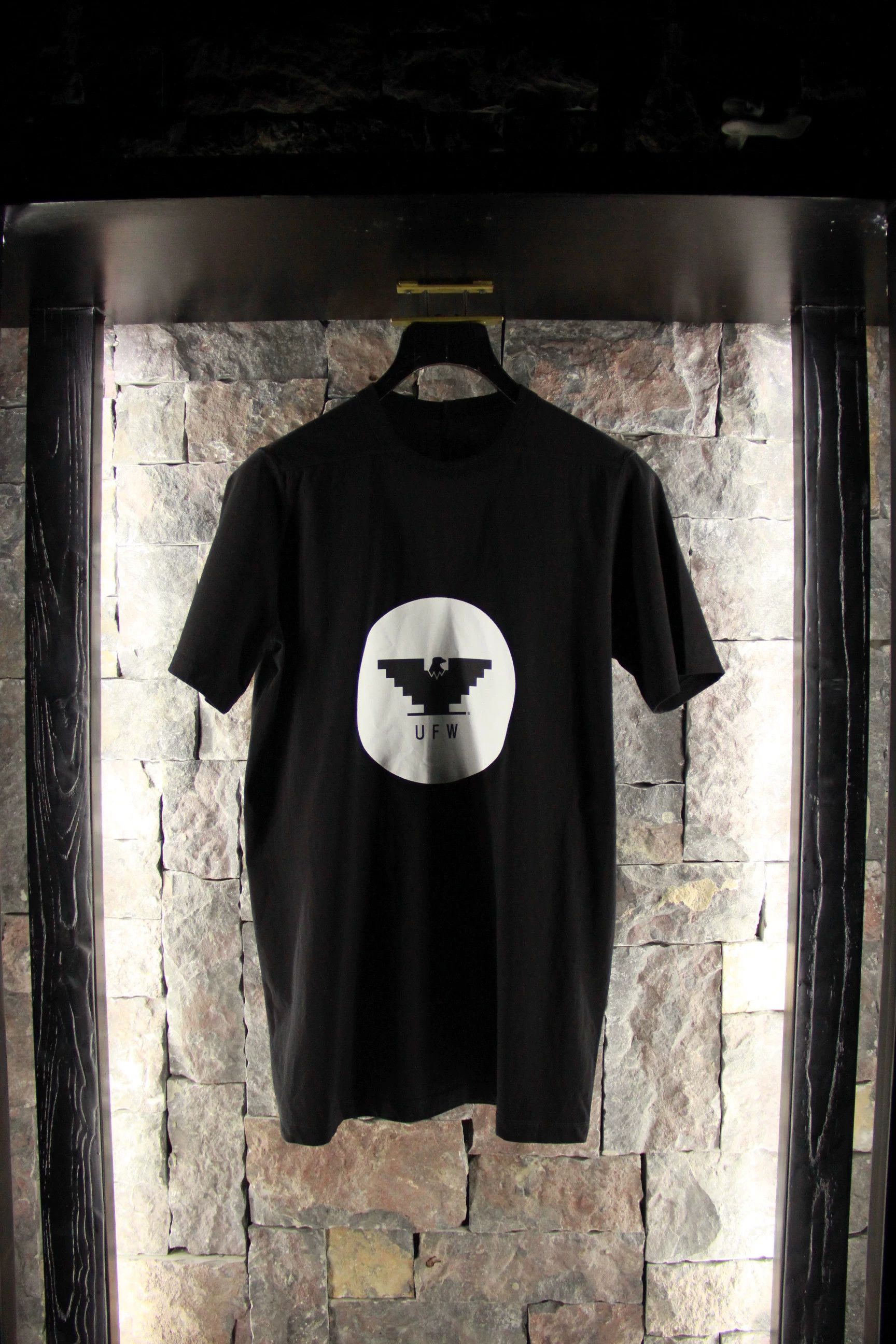 Rick Owens Rick Owens Black Short Sleeve Shirts Men m Size US M / EU 48-50 / 2 - 1 Thumbnail