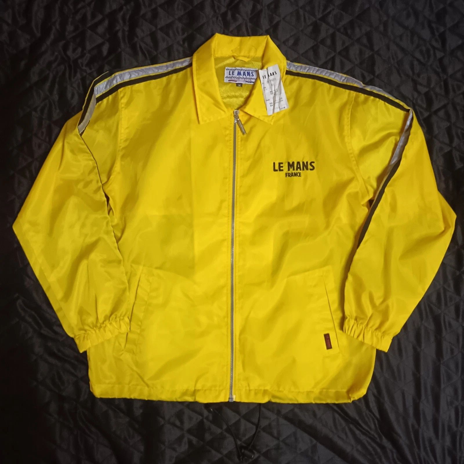 Japanese Brand Le Mans 24 Hours Automobile 24 Heures du Mans Coach Jacket Size US M / EU 48-50 / 2 - 1 Thumbnail