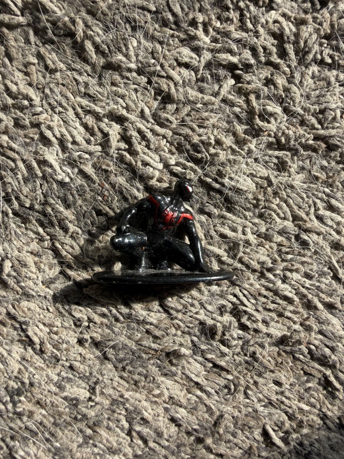 Marvel Comics Jada Toys Marvel Nano Metalfigs Kid Arachnid Die-Cast Figure Size ONE SIZE - 1 Thumbnail
