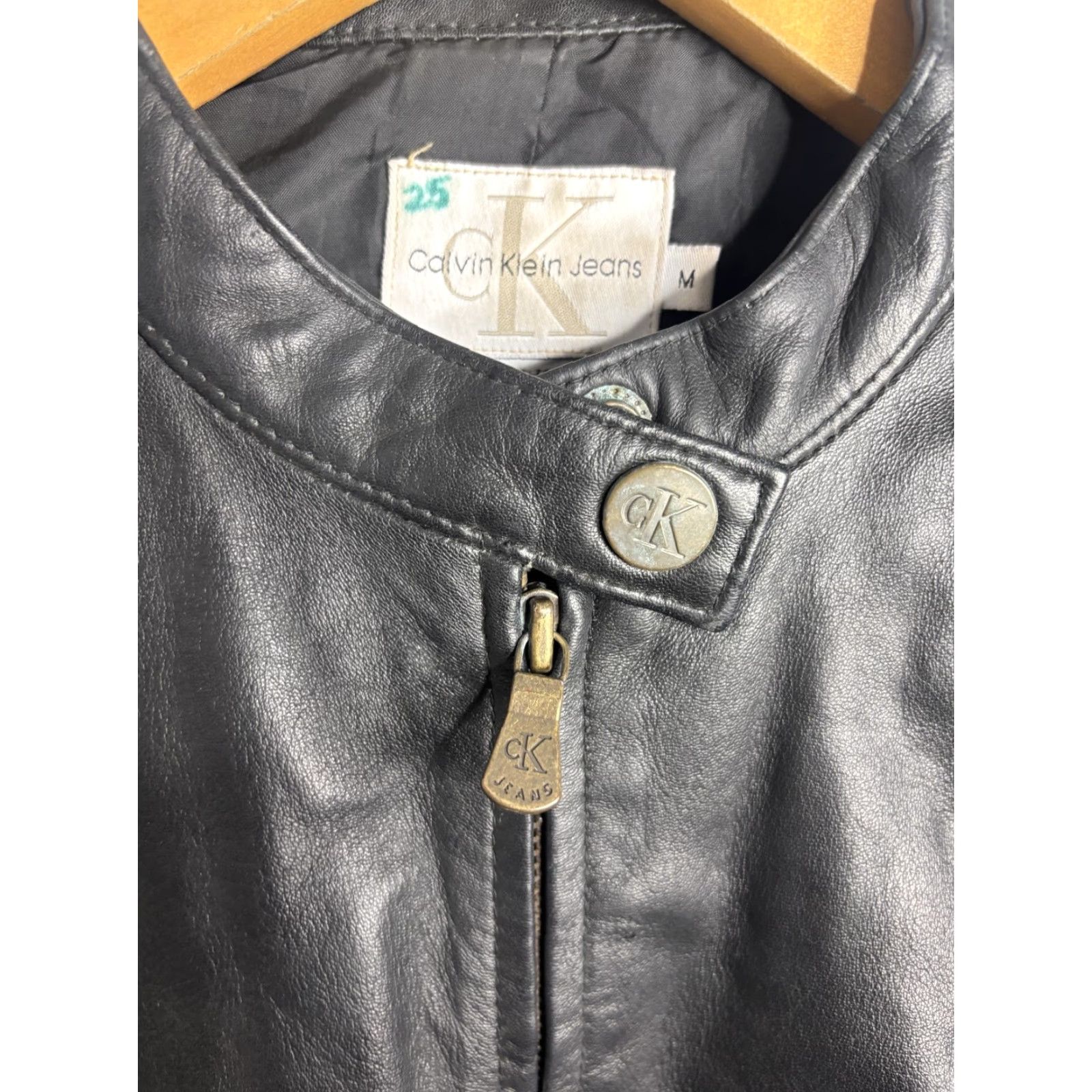 Vintage Calvin Klein Jeans Jacket Womens Medium Black Leather Moto Full Zip Biker Collar Size 32" / US 10 / IT 46 - 3 Thumbnail