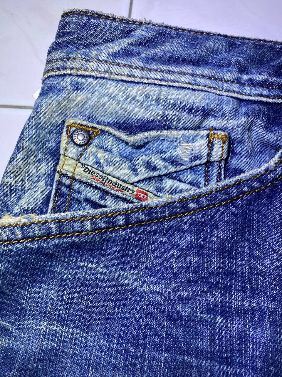 Diesel vintage diesel bootcut denim made in italy nice design Size US 38 / EU 54 - 4 Thumbnail
