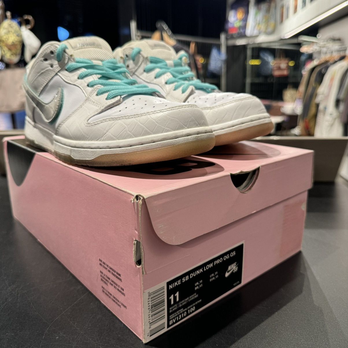 Nike Nike Dunk Low SB Diamond Supply White Size US 11 / EU 44 - 4 Thumbnail