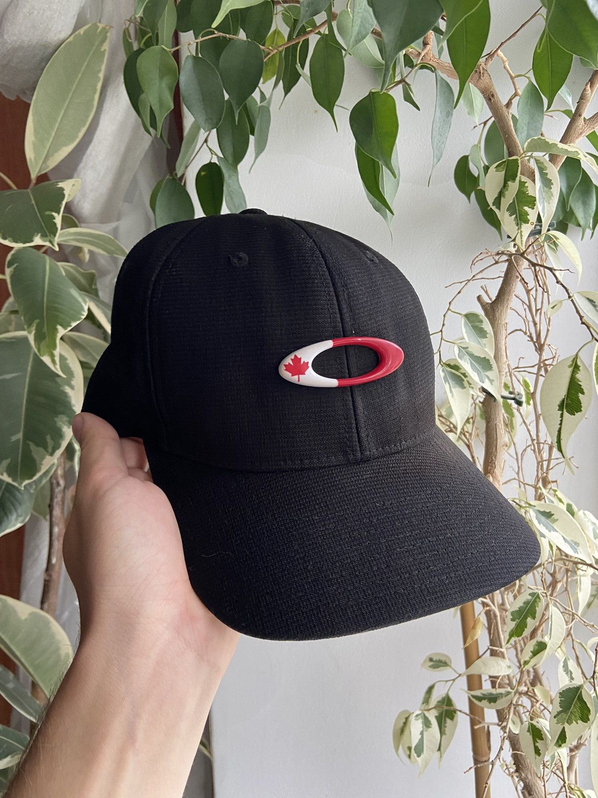 Oakley RARE 00s Oakley technical flex fit cap S/M Size 30 - 1 Thumbnail