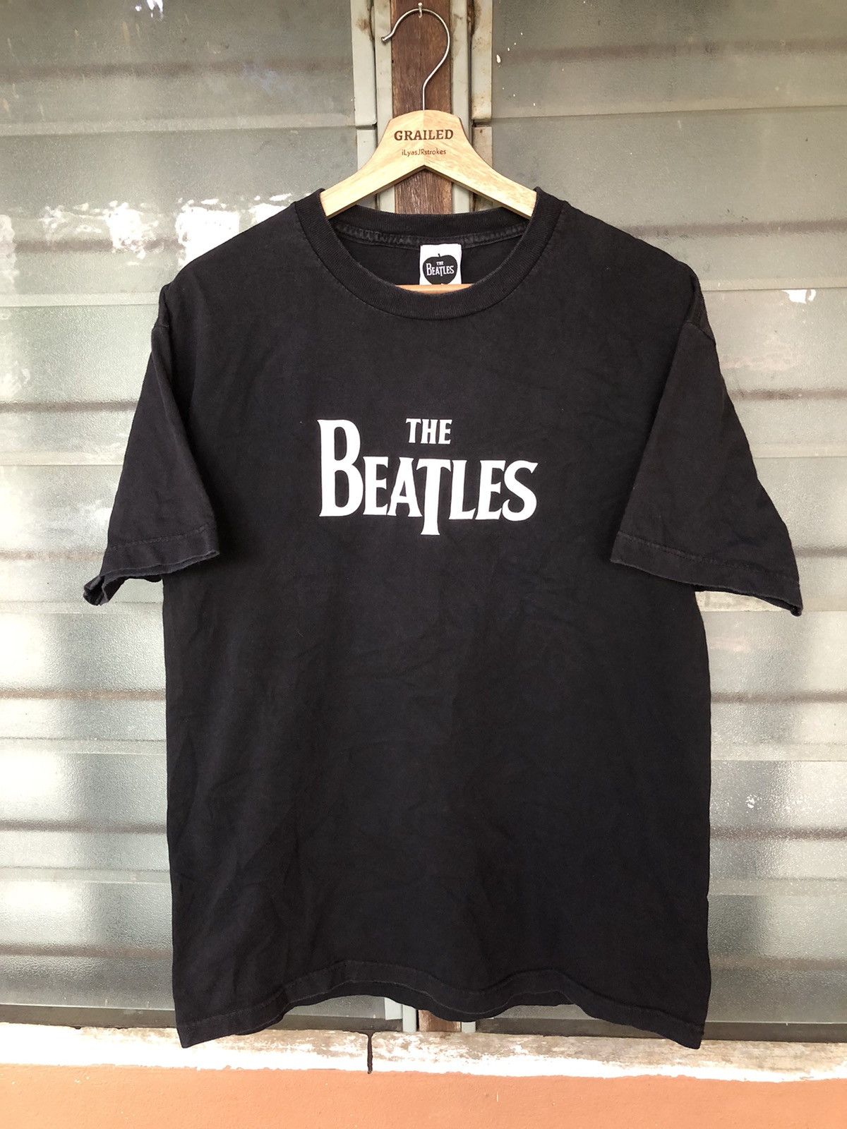 Band Tees Vtg The Beatles 2006 Apple Corp Spellout Logo Shirt Tee Rare Size US L / EU 52-54 / 3 - 1 Thumbnail