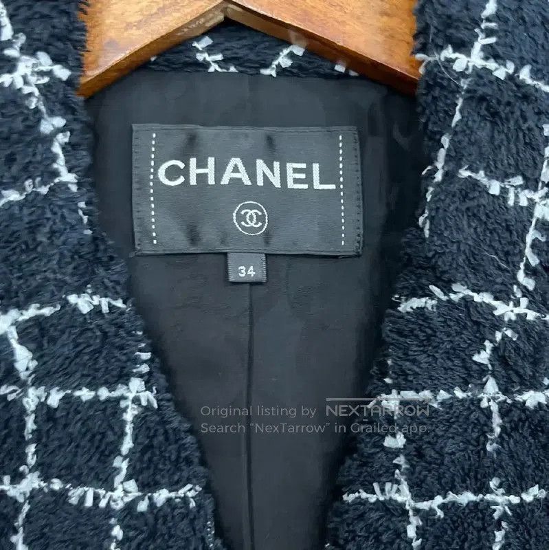 Chanel Chanel Black Cardigan with Decorative Pattern . Size XS / US 0-2 / IT 36-38 - 5 Thumbnail