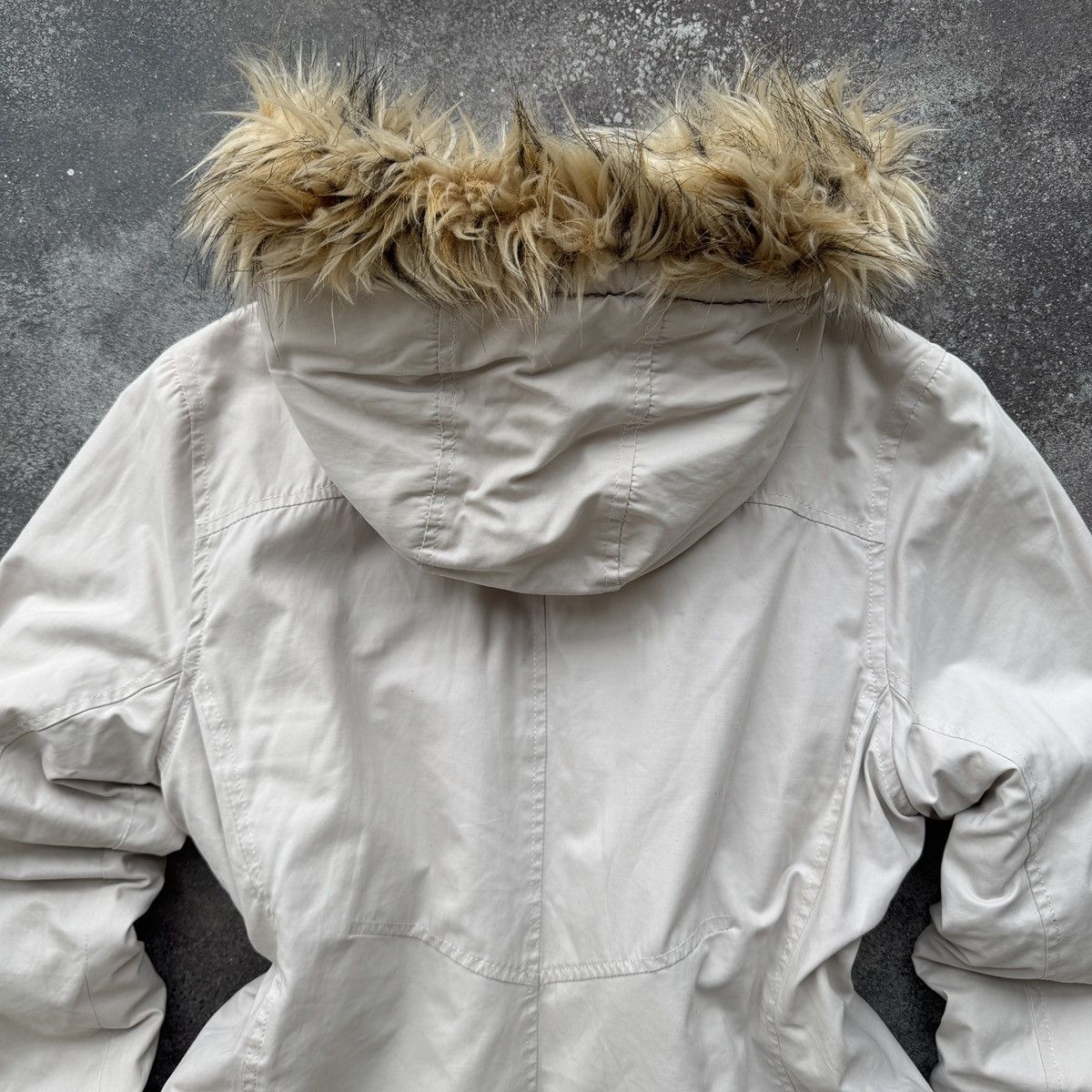 Bench Bench Vintage Y2K Faux Fur Hooded Gorpcore Jacket Size L / US 10 / IT 46 - 10 Thumbnail