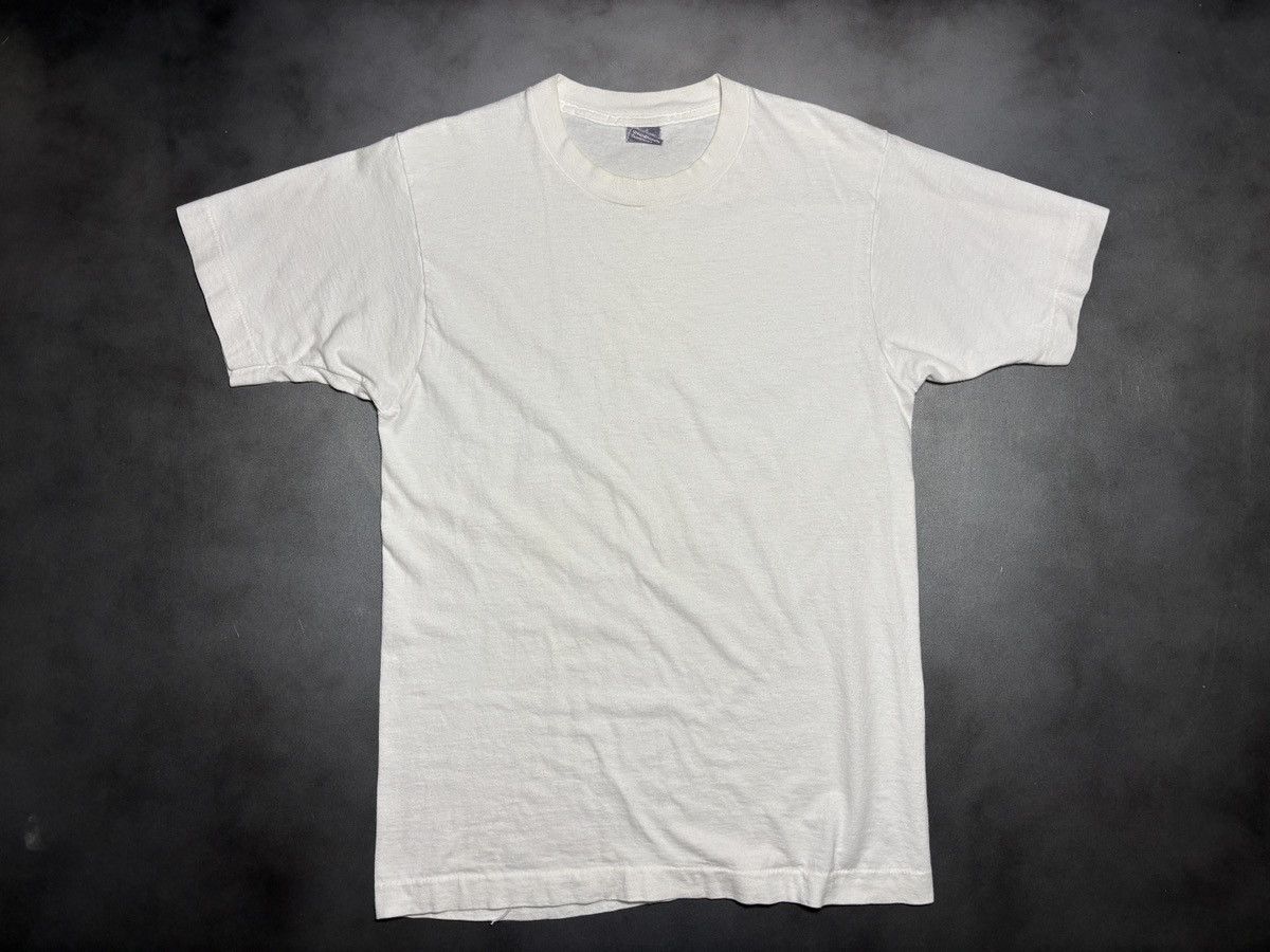 Vintage Vintage Blank Tee 1980s BVD White T-Shirt Made in USA 80s Size US S / EU 44-46 / 1 - 10 Thumbnail