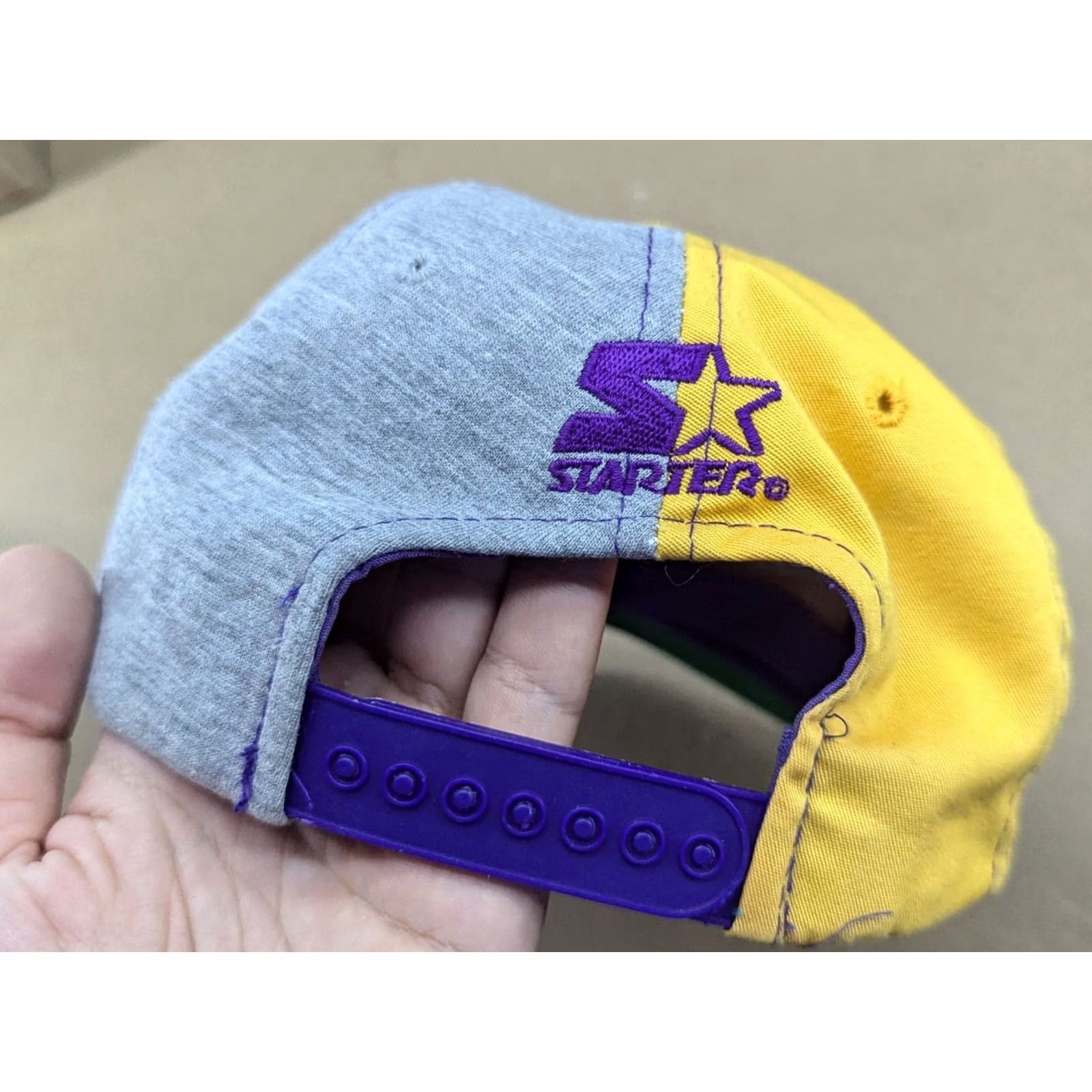 Starter VINTAGE Starter Los Angeles Lakers Baseball Cap One Size Adjustable Size ONE SIZE - 4 Thumbnail
