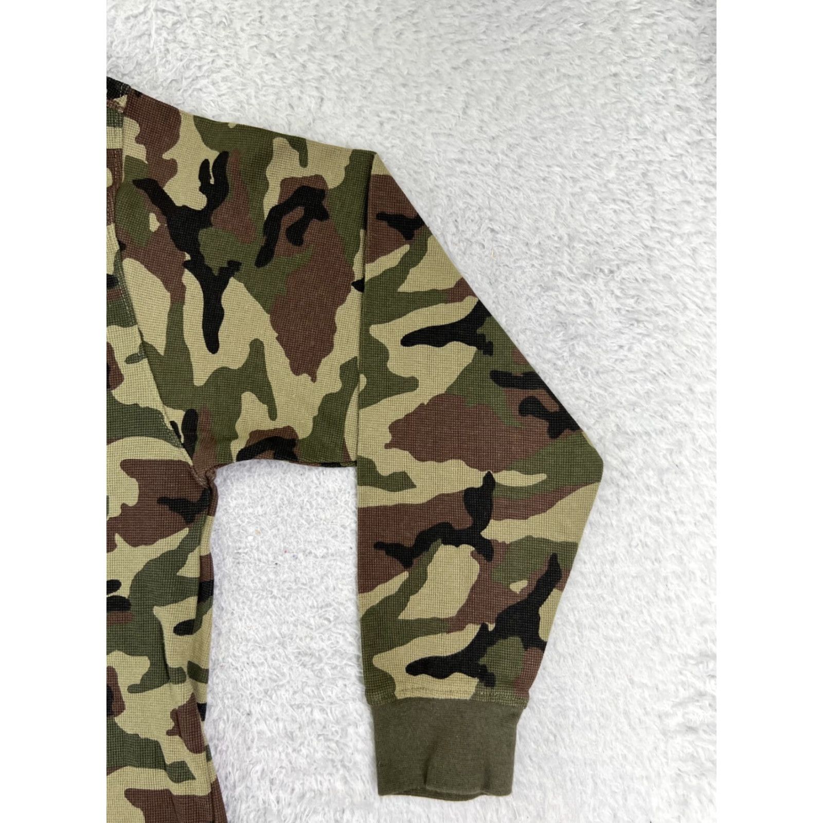 Avirex Avirex Shirt Adult S Green Brown Woodland Camo Waffle Knit Thermal Cotton Crew Neck Embroidered Logo Vintage Mens T-Shirt Long Sleeve Size US S / EU 44-46 / 1 - 2 Thumbnail
