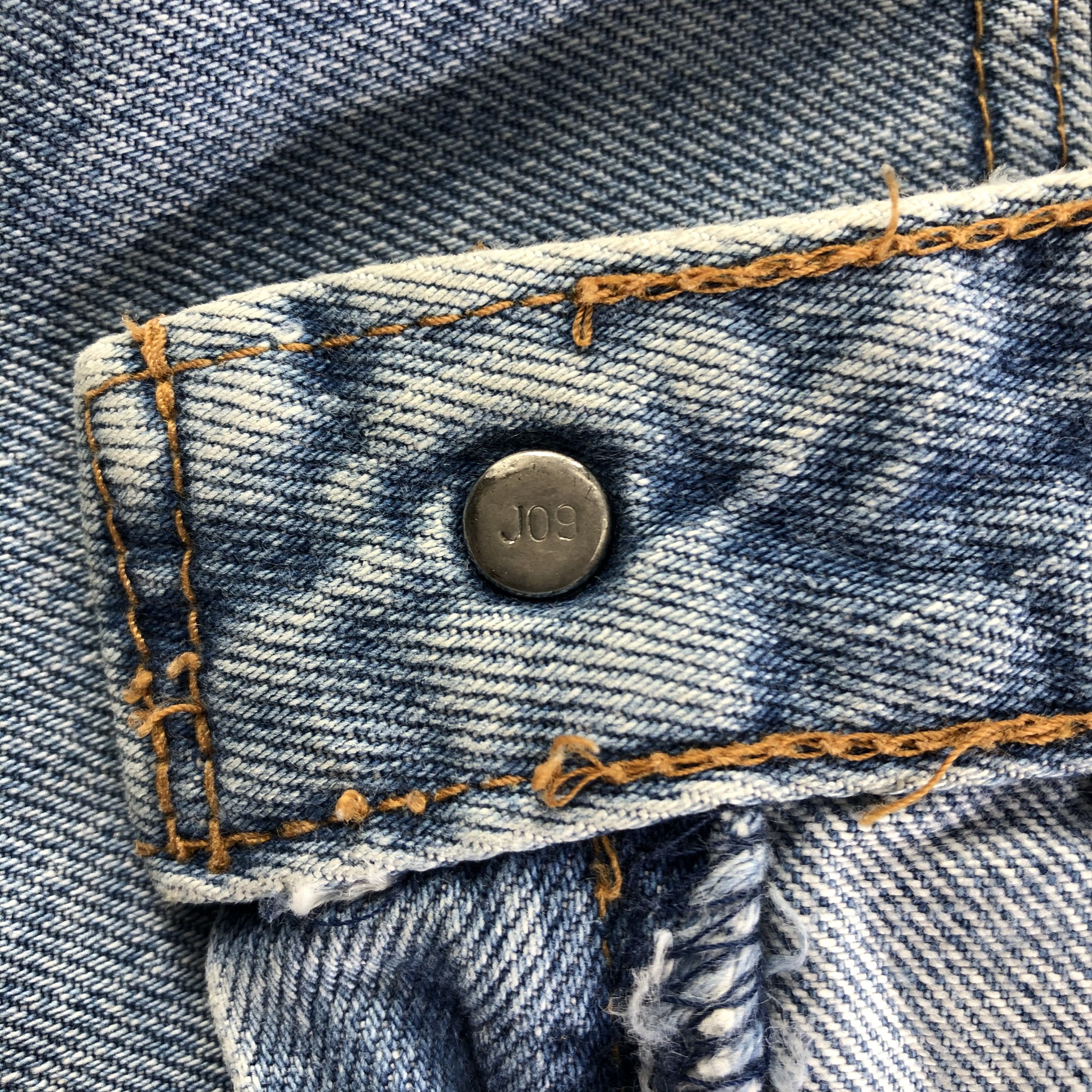 Levi's Vintage 90s Levis 606 Jeans Medium Wash Denim KJ1639 Size 25" / US 0 / IT 36 - 8 Thumbnail