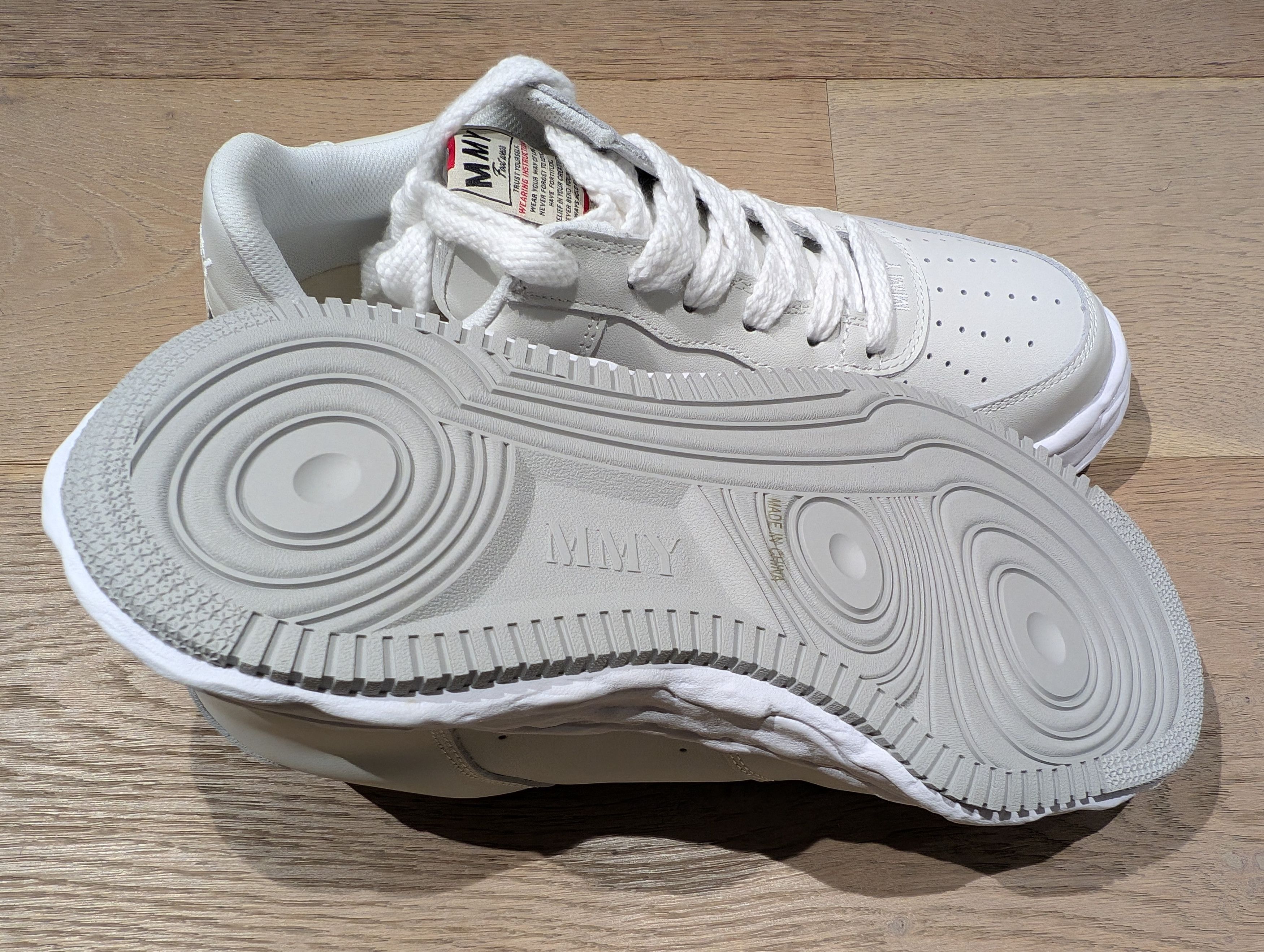 Maison MIHARA YASUHIRO MAISON MIHARA YASUHIRO Wayne OG Low Leather sz 12US Size US 13 / EU 46 - 4 Thumbnail