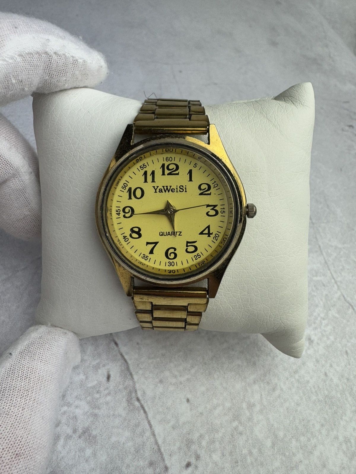 Japanese Brand × Vintage YaWeiSi Japanese Style Watch Size ONE SIZE - 1 Thumbnail
