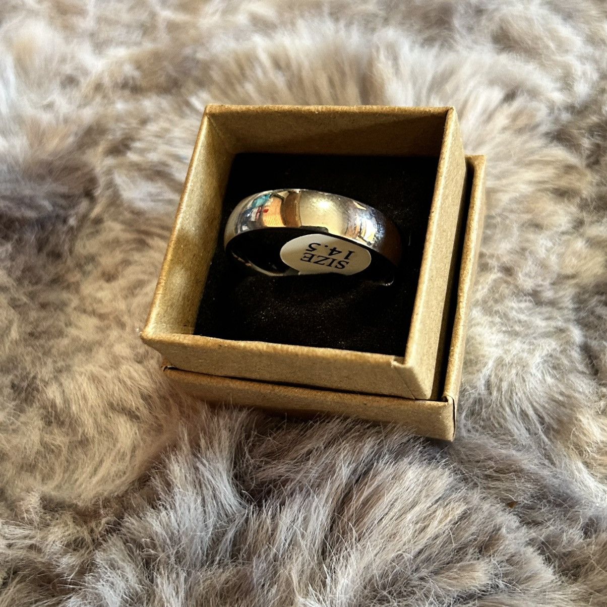 Jewelry Men’s 6mm polished Titanium band wedding ring NIB 14.5 Size ONE SIZE - 4 Thumbnail