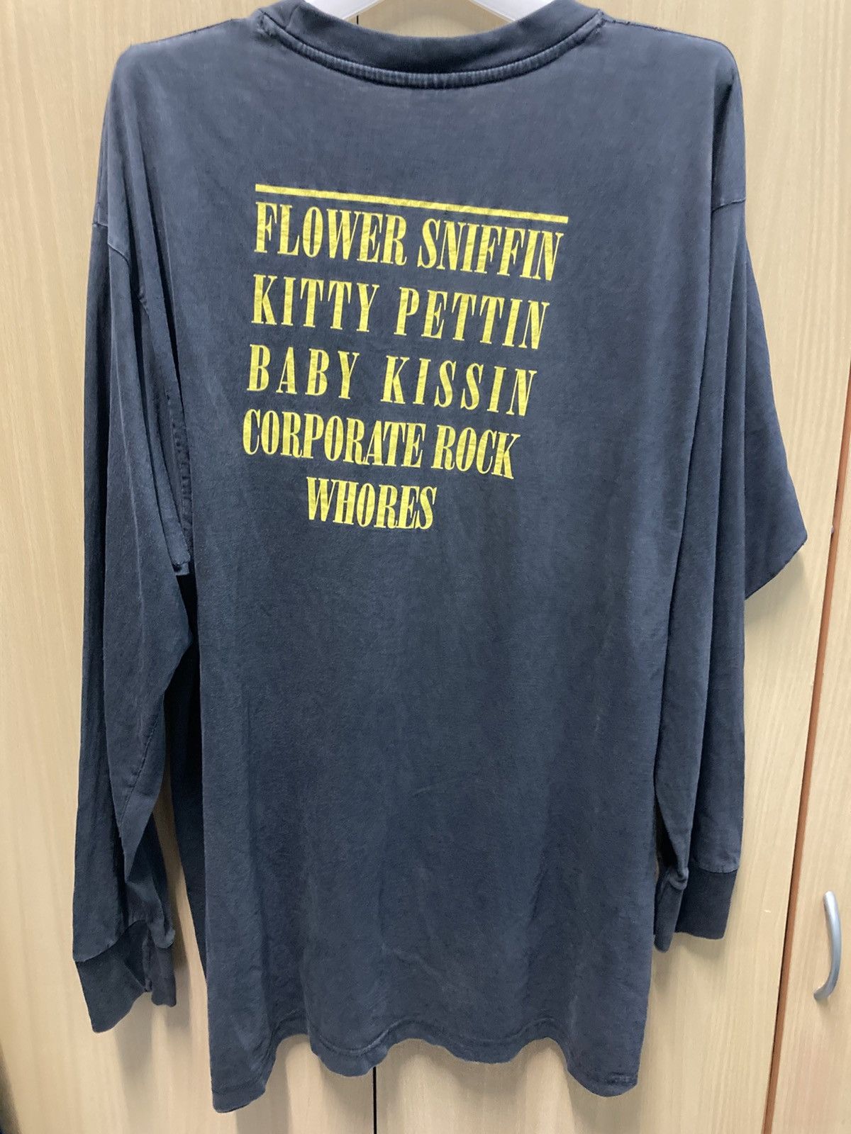 Nirvana Vintage 1992 Nirvana Smiley Face L/S T-Shirt Size US L / EU 52-54 / 3 - 2 Thumbnail