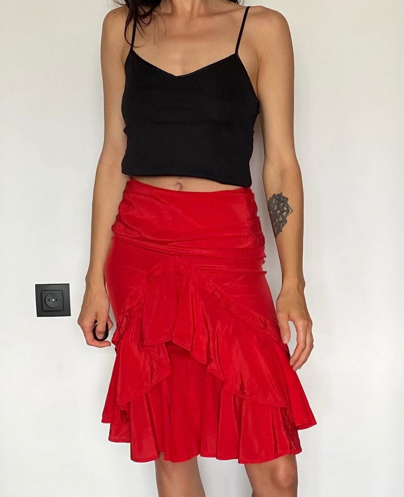 Yves Saint Laurent Yves Saint Laurent silk skirt Size 25" / US 0 / IT 36 - 6 Thumbnail