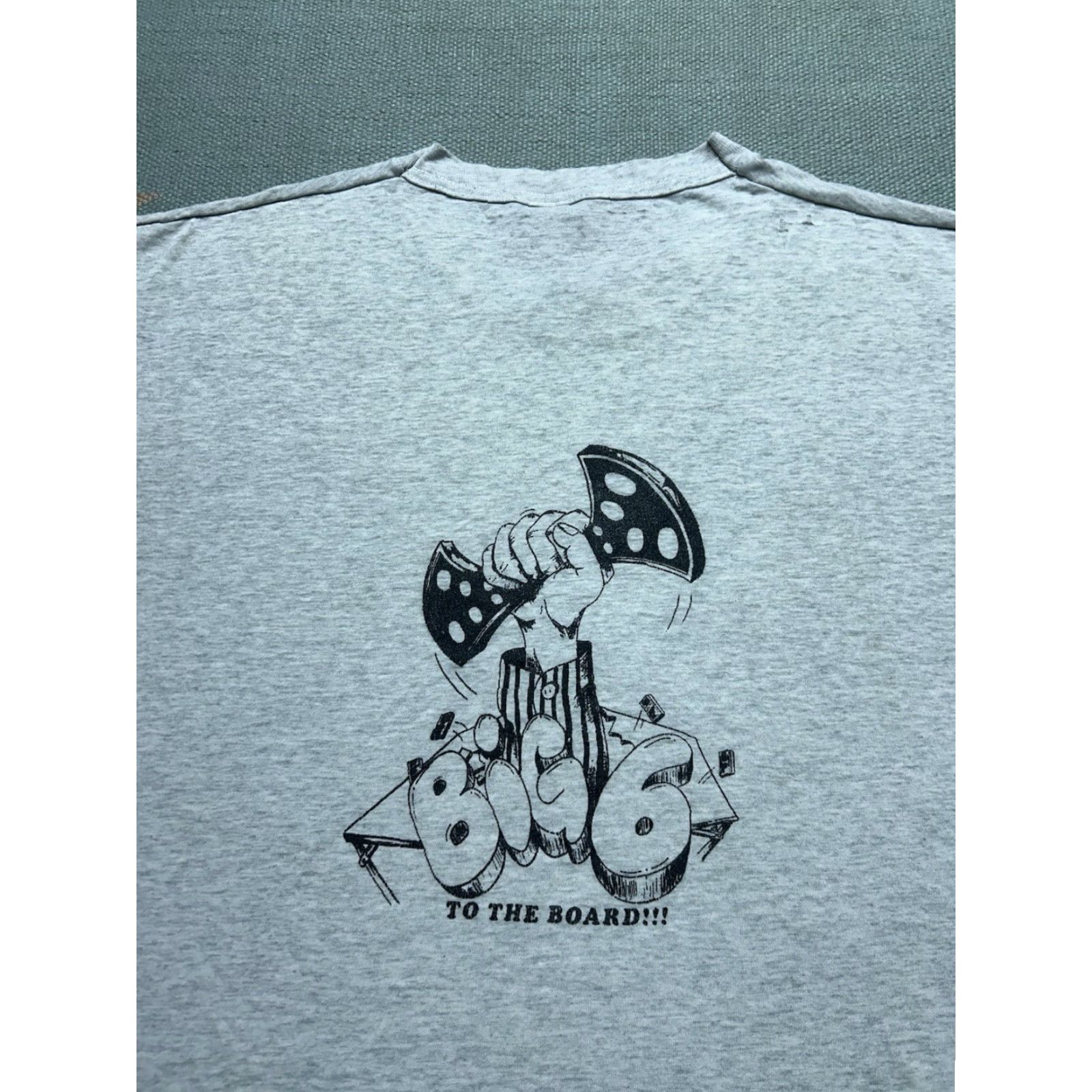Fruit Of The Loom VINTAGE 90s graphic t shirt Front Row Productions distressed worn paper thin XL Mens Gray Fruit of the Loom Shirt Size US XL / EU 56 / 4 - 3 Thumbnail