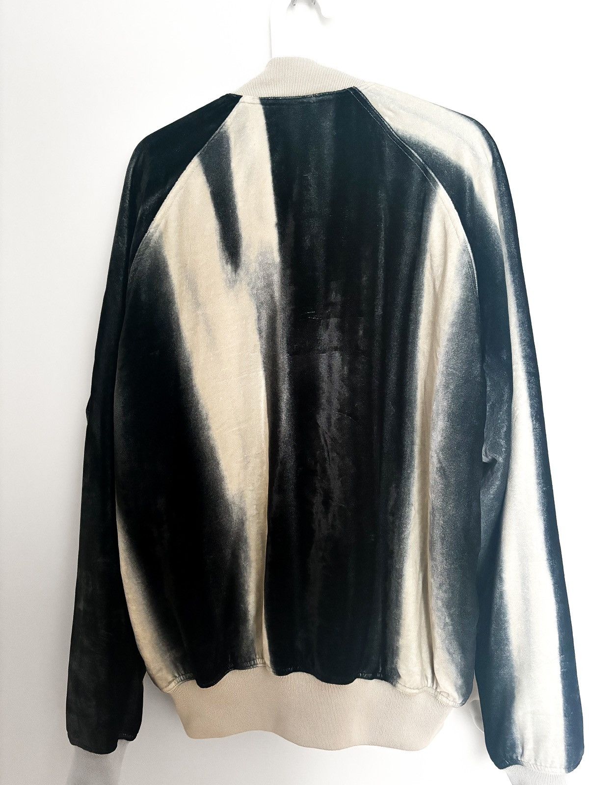 Rick Owens Rick Owens fw22 mainline Velvet Gradient ma-1 Jacket Size US M / EU 48-50 / 2 - 4 Thumbnail