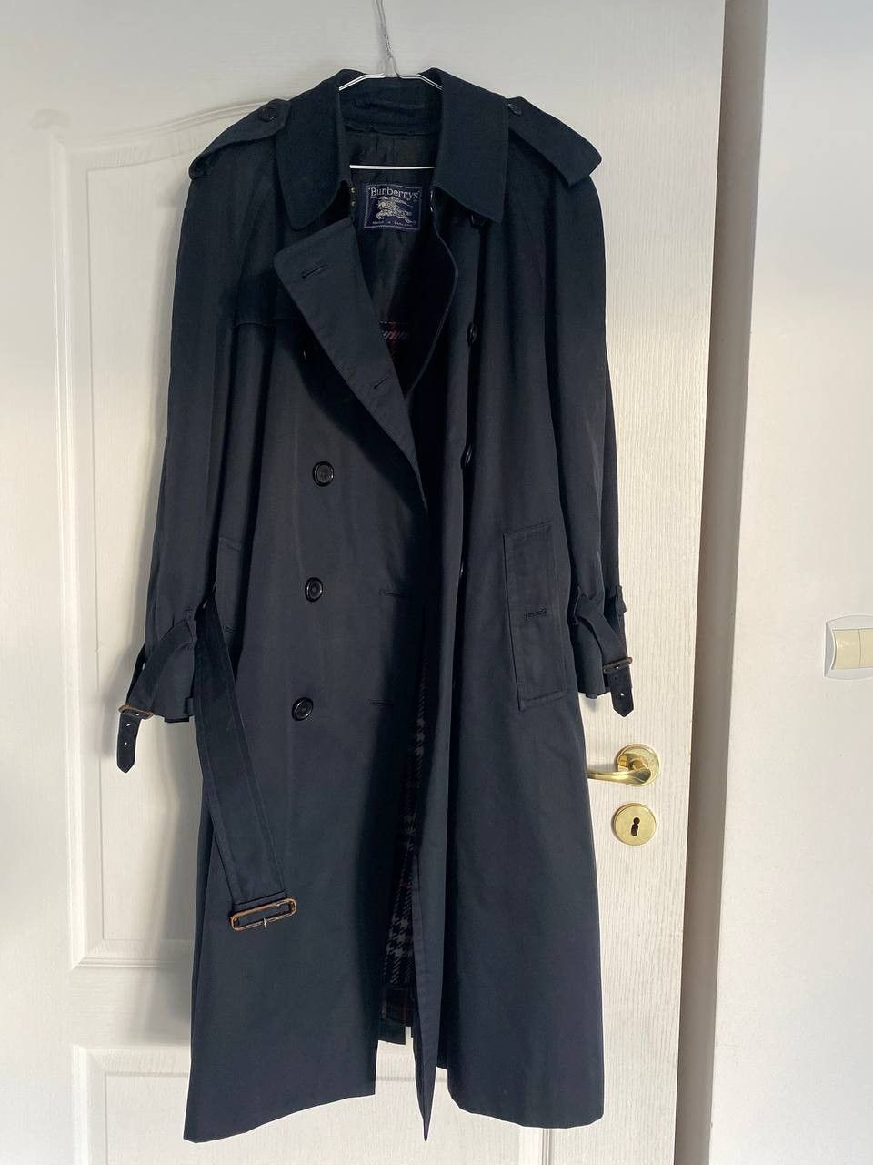 Burberry VINTAGE BURBERRY'S LONDON NAVY TRENCH COAT Size US L / EU 52-54 / 3 - 3 Thumbnail