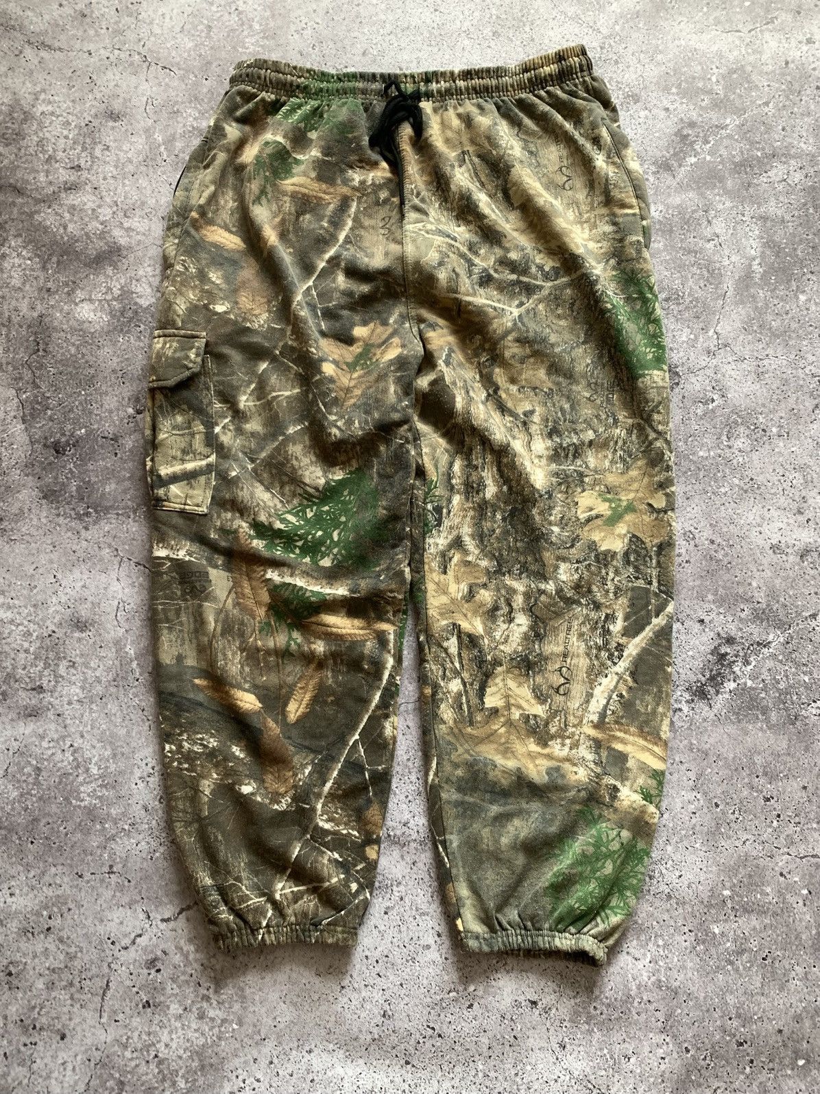 Realtree 🔥VINTAGE REAL TREE FADED SWEATPANTS JOGGER OVERSIZED PANTS Size US 34 / EU 50 - 2 Thumbnail