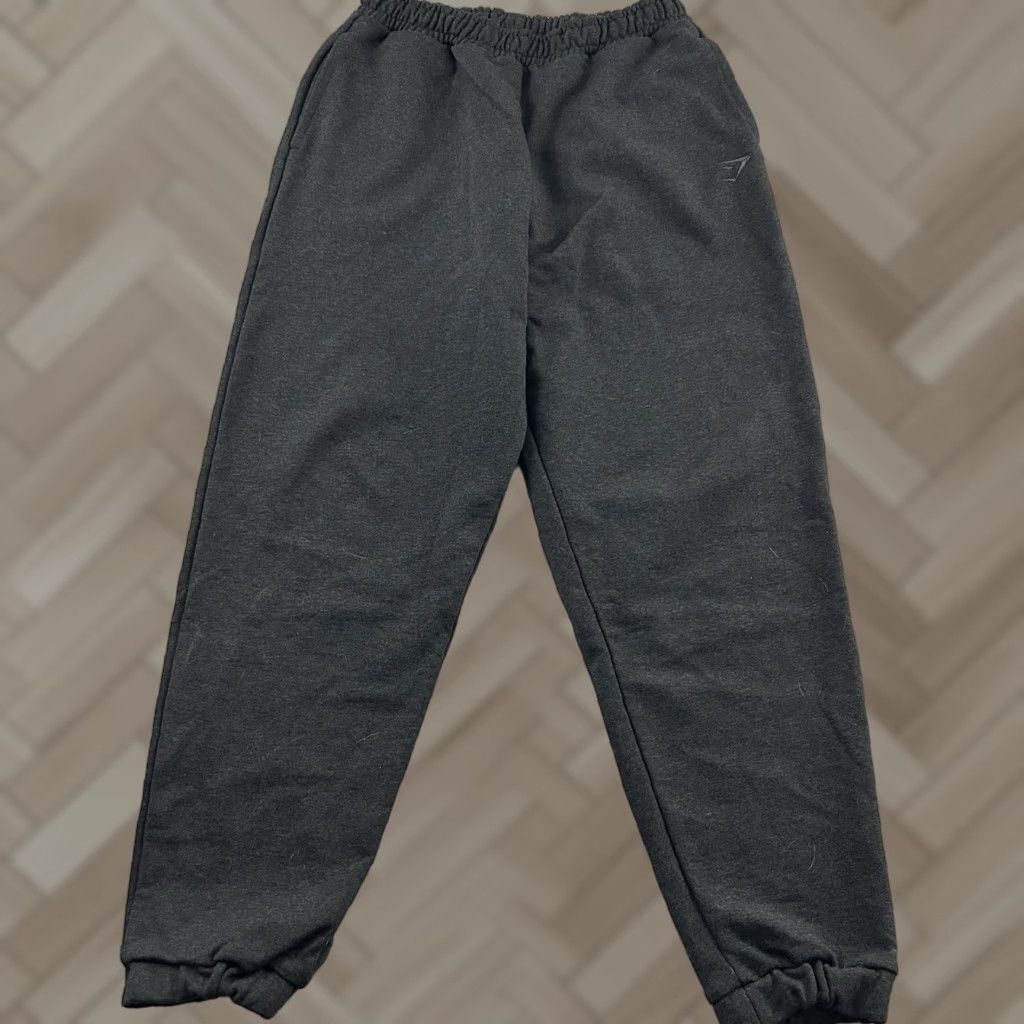 Gymshark Gymshark Sweatpant Joggers Men's M Gray Sweatpants Activewear Pants Short description not included Size US 31 - 1 Thumbnail
