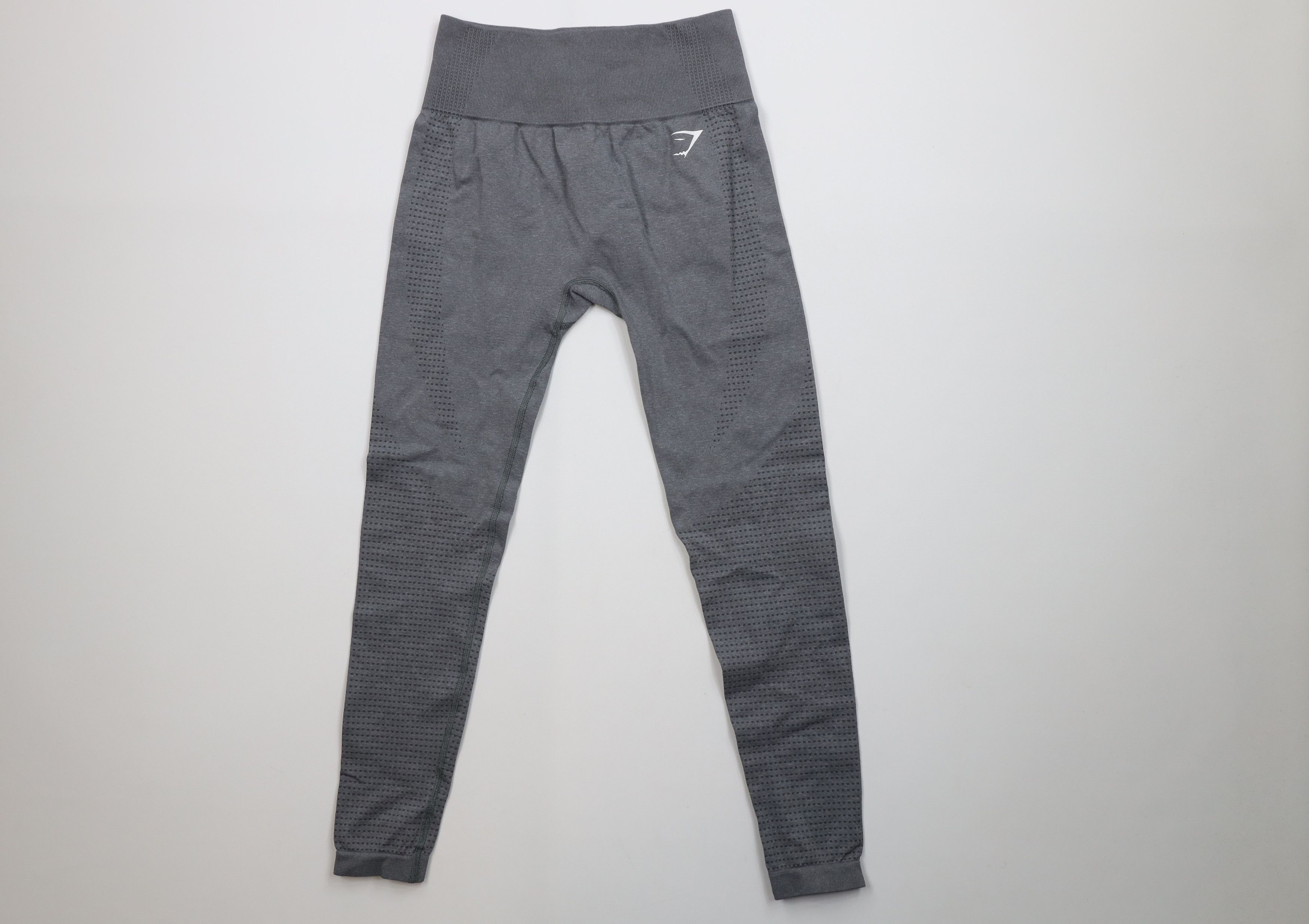 Gymshark Gymshark Gym Yoga Running Workout Leggings Pants Gray Size 23" - 1 Thumbnail