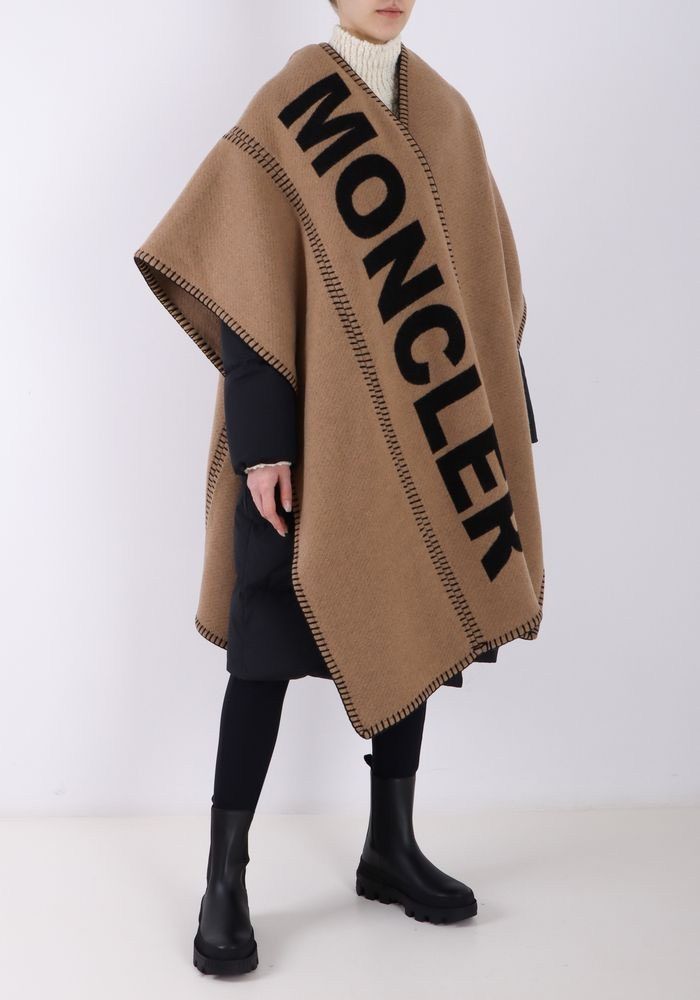 Moncler MONCLER MANTELLA Logo Wool Cape Poncho Size US L / EU 52-54 / 3 - 2 Thumbnail