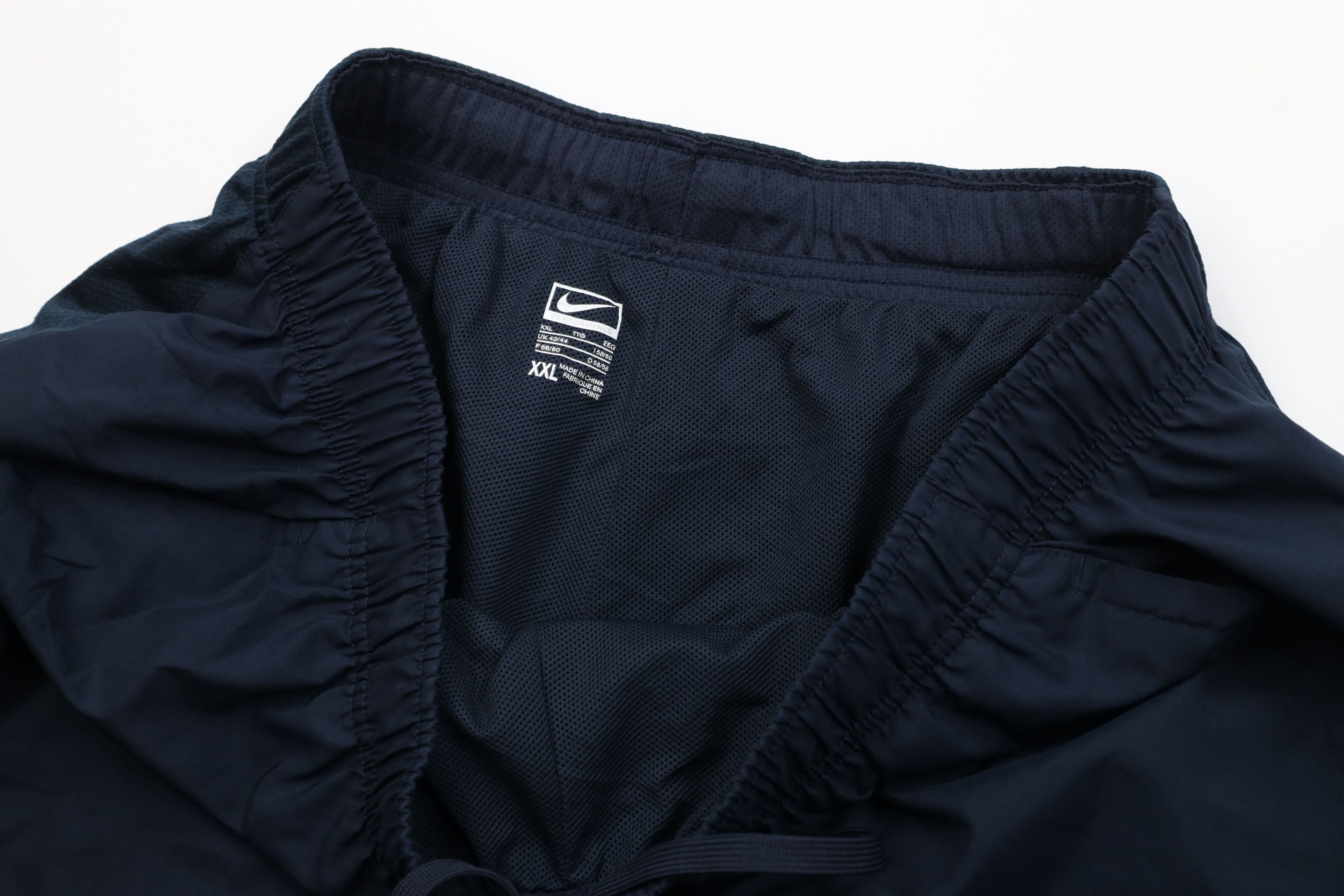 Nike Vintage Y2K Nike Scott Mini Swoosh Lined Windbreaker Shorts Size US 38 / EU 54 - 7 Thumbnail