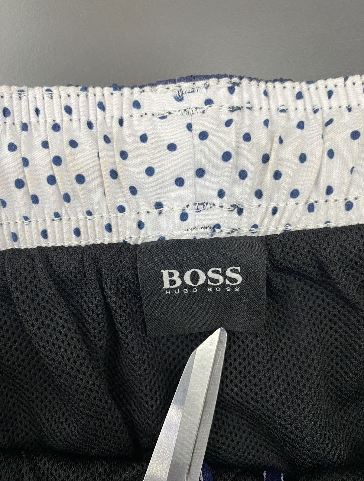 Hugo Boss Hugo Boss Classic Blue Summer Light Shorts Luxury Style Size US 32 / EU 48 - 10 Thumbnail