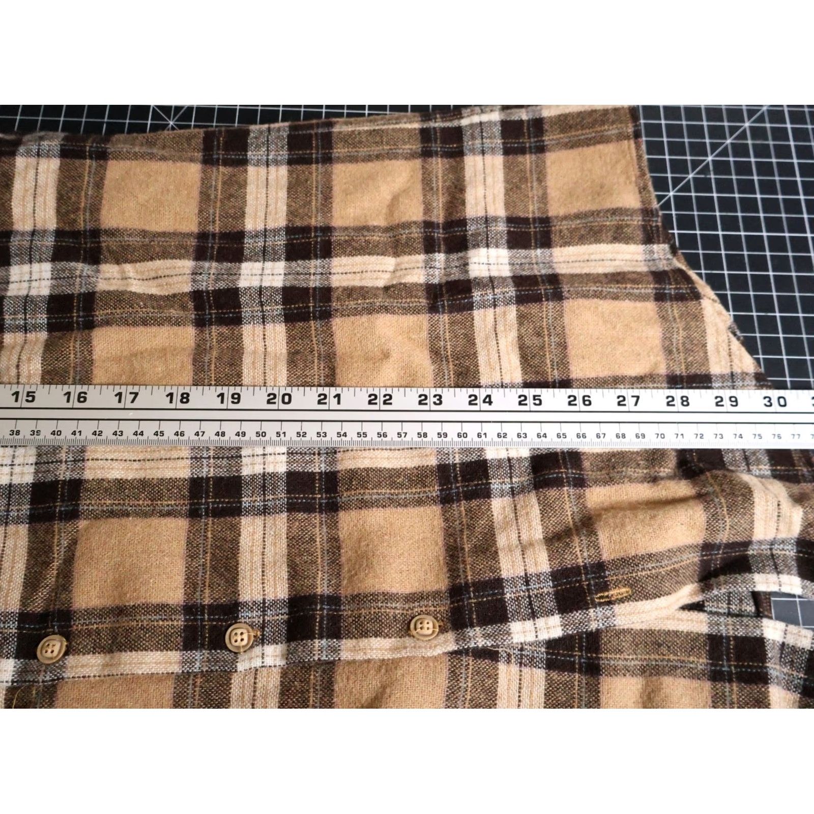Vintage VINTAGE 80s Wool Blend Flannel Shirt Men Large Brown Plaid Lightweight Grunge Button-Up Pockets Casual Workwear Mens Size US L / EU 52-54 / 3 - 7 Thumbnail