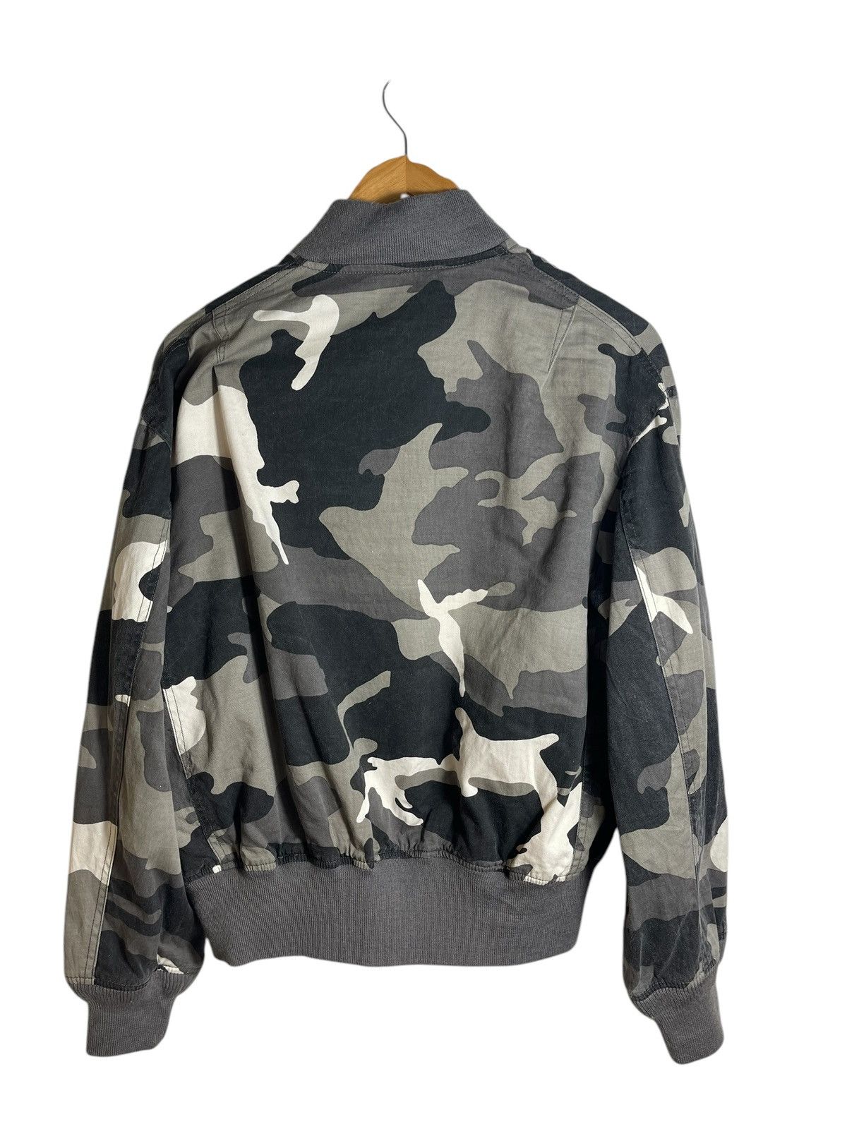 If Six Was Nine × Japanese Brand Vintage Archive Japanese Brand Bicol Bind bomber camo jacket Size US M / EU 48-50 / 2 - 2 Thumbnail