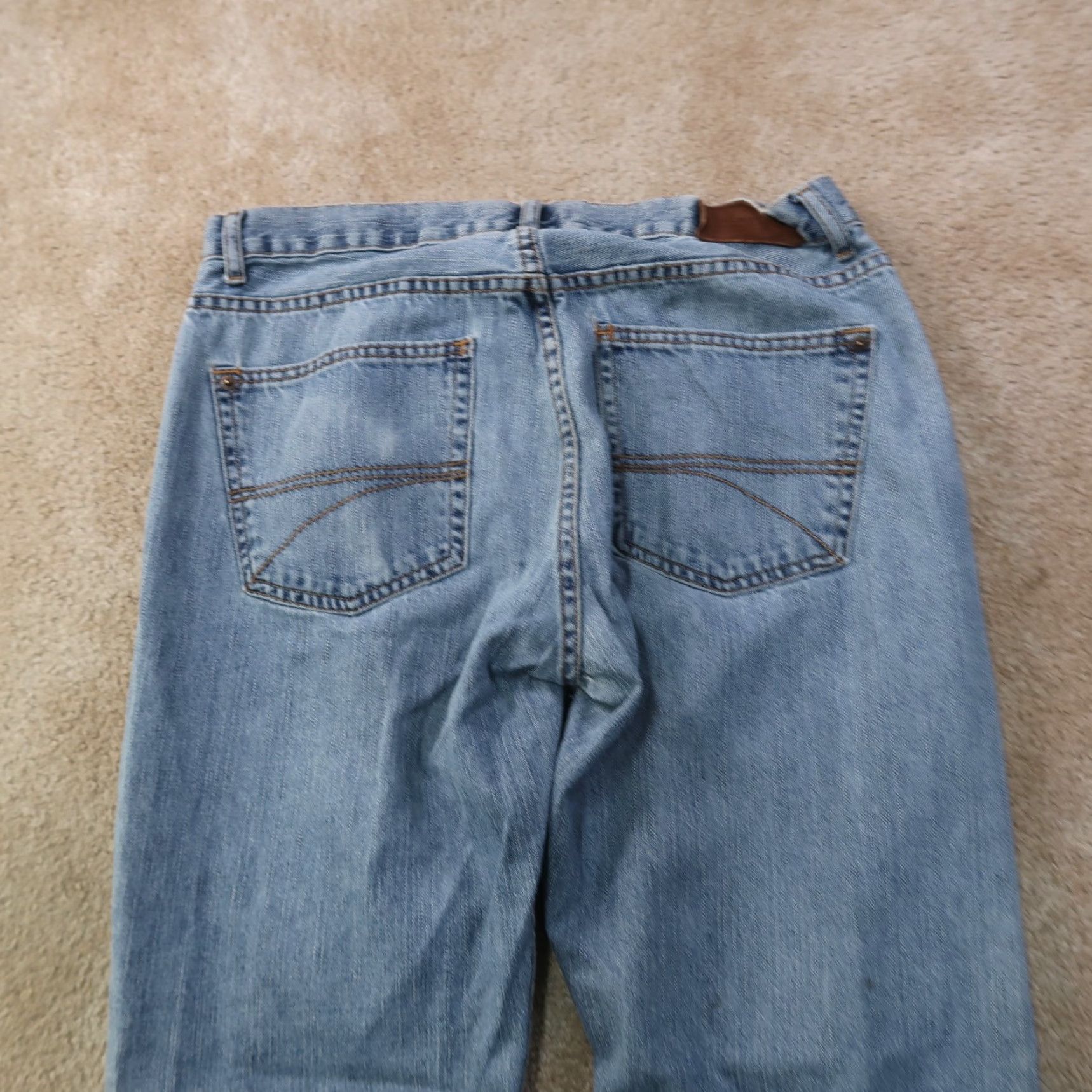 Tommy Hilfiger Tommy Hilfiger relaxed Jeans Men 34x30 Blue Distressed Denim Straight 5-Pocket Zip Button Vintage: No 80s 90s Theme Mens Jeans Size US 34 / EU 50 - 6 Thumbnail