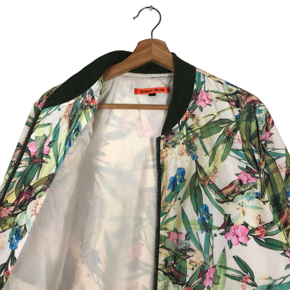 Japanese Brand 🔥90’s Jungle Storm Bomber Jacket Full Print Flower Size US M / EU 48-50 / 2 - 9 Thumbnail