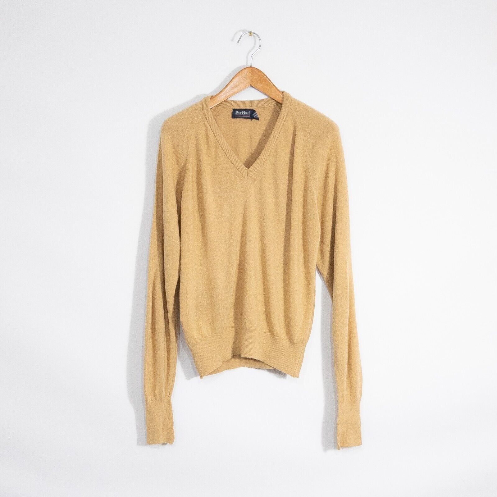 Vintage Vintage Par Four V-Neck Acrylic Sweater Mens Large - Beige Size US L / EU 52-54 / 3 - 1 Thumbnail