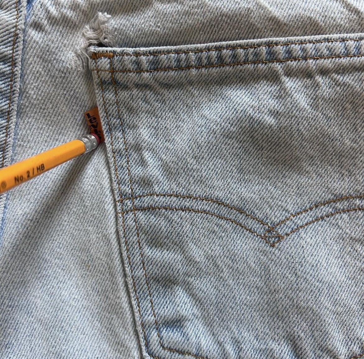 Levi's Vintage Clothing Levi’s Orange Tab 550 Denim Jean Shorts Size 36 Size US 36 / EU 52 - 3 Thumbnail