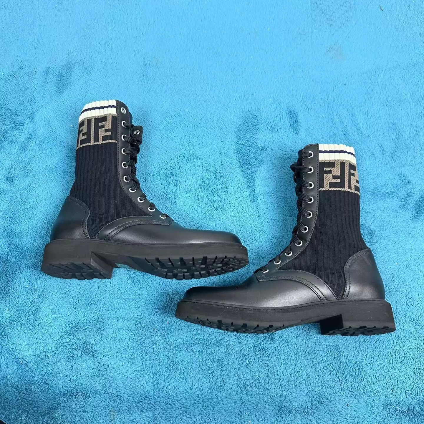 Fendi Fendi Rockoko Martin Boots Black Size 36 Size US 5.5 / IT 35.5 - 2 Thumbnail