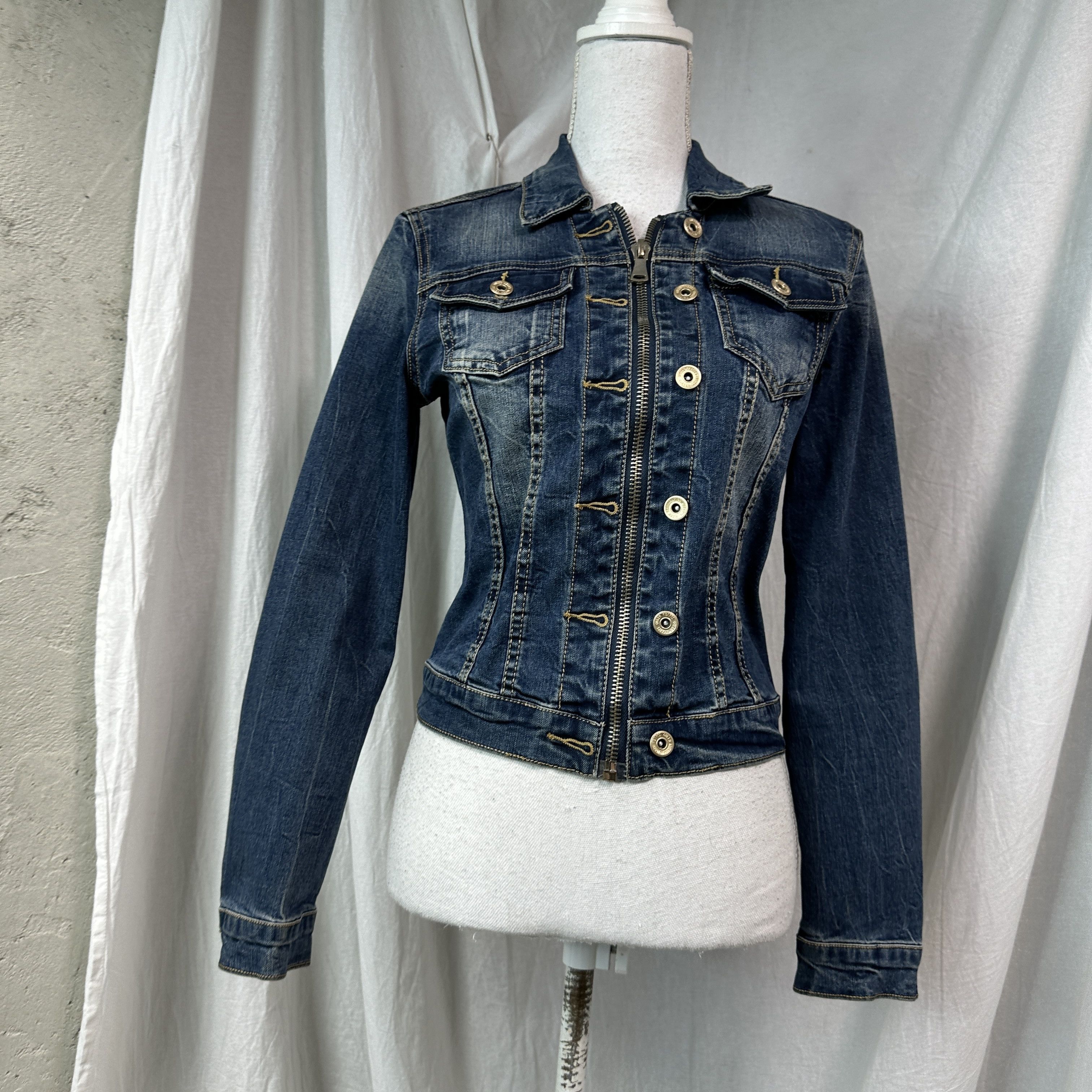 Vintage Vintage Denim Streetwear Fitted Jeans Jacket 00s Size S / US 4 / IT 40 - 6 Thumbnail