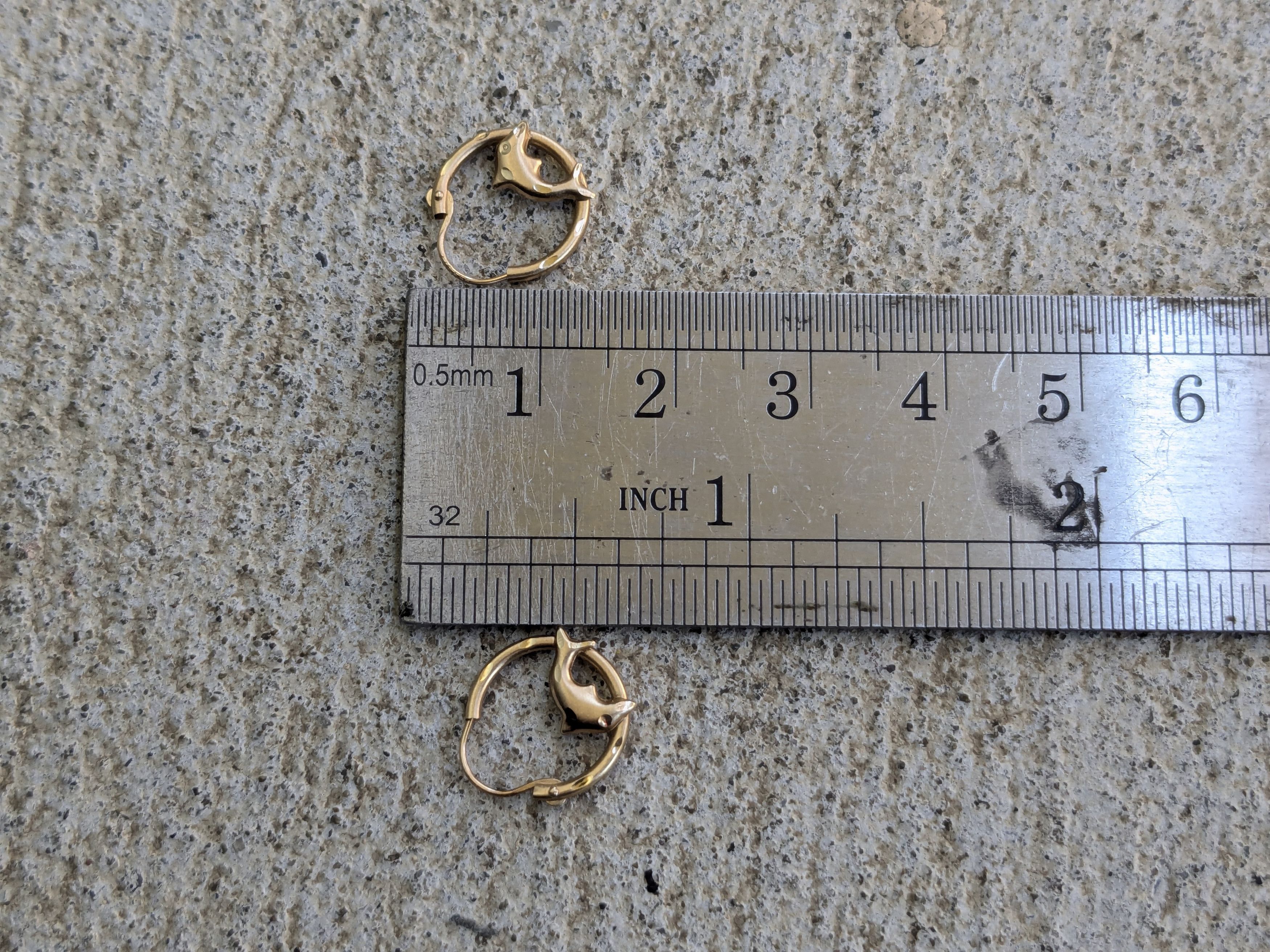 Jewelry × Vintage 14k Yellow Gold Dolphin Earrings Size ONE SIZE - 6 Thumbnail