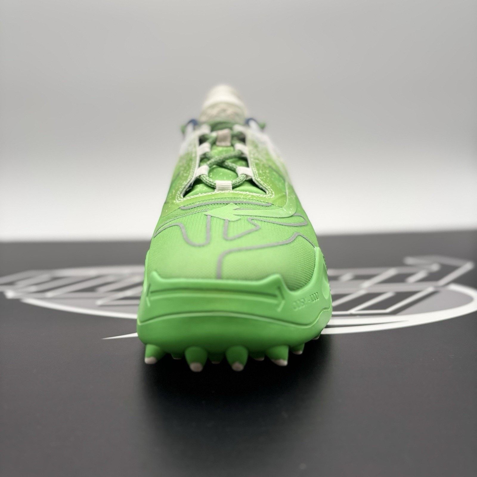 Off-White Off-White ODSY-1000 ' White, Green Spray Paint ' | GREAT! Size US 12 / EU 45 - 15 Thumbnail