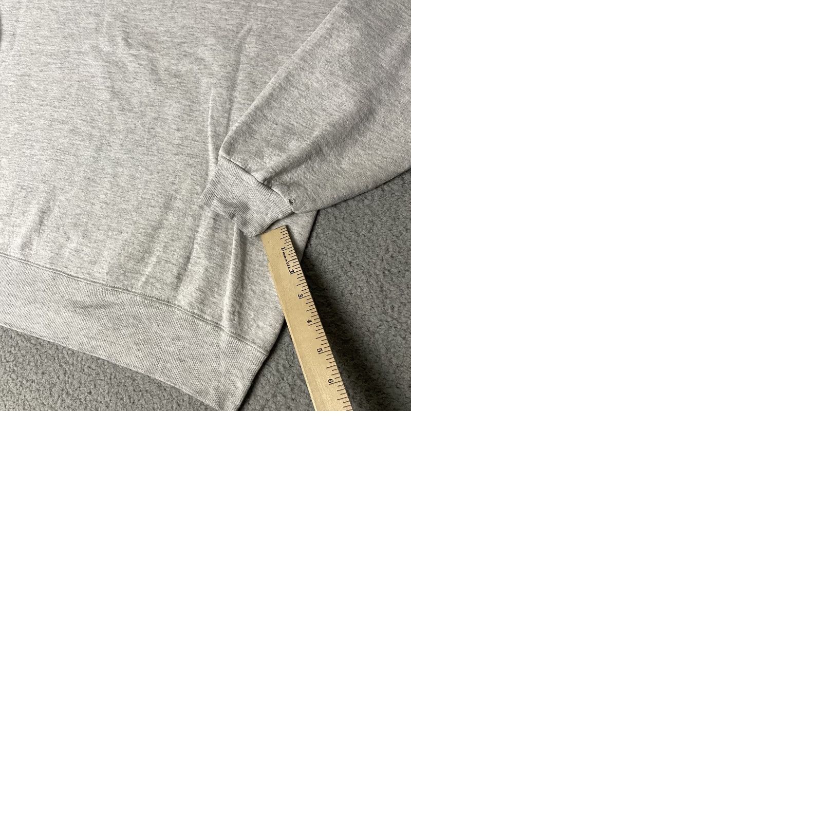Russell Athletic VINTAGE Russell Athletics Sweatshirt Adult XL Grey 90’s Thrashed Distressed USA Logo Cotton Fleece Crew Neck Long Sleeve Pullover Men Size US XL / EU 56 / 4 - 9 Thumbnail