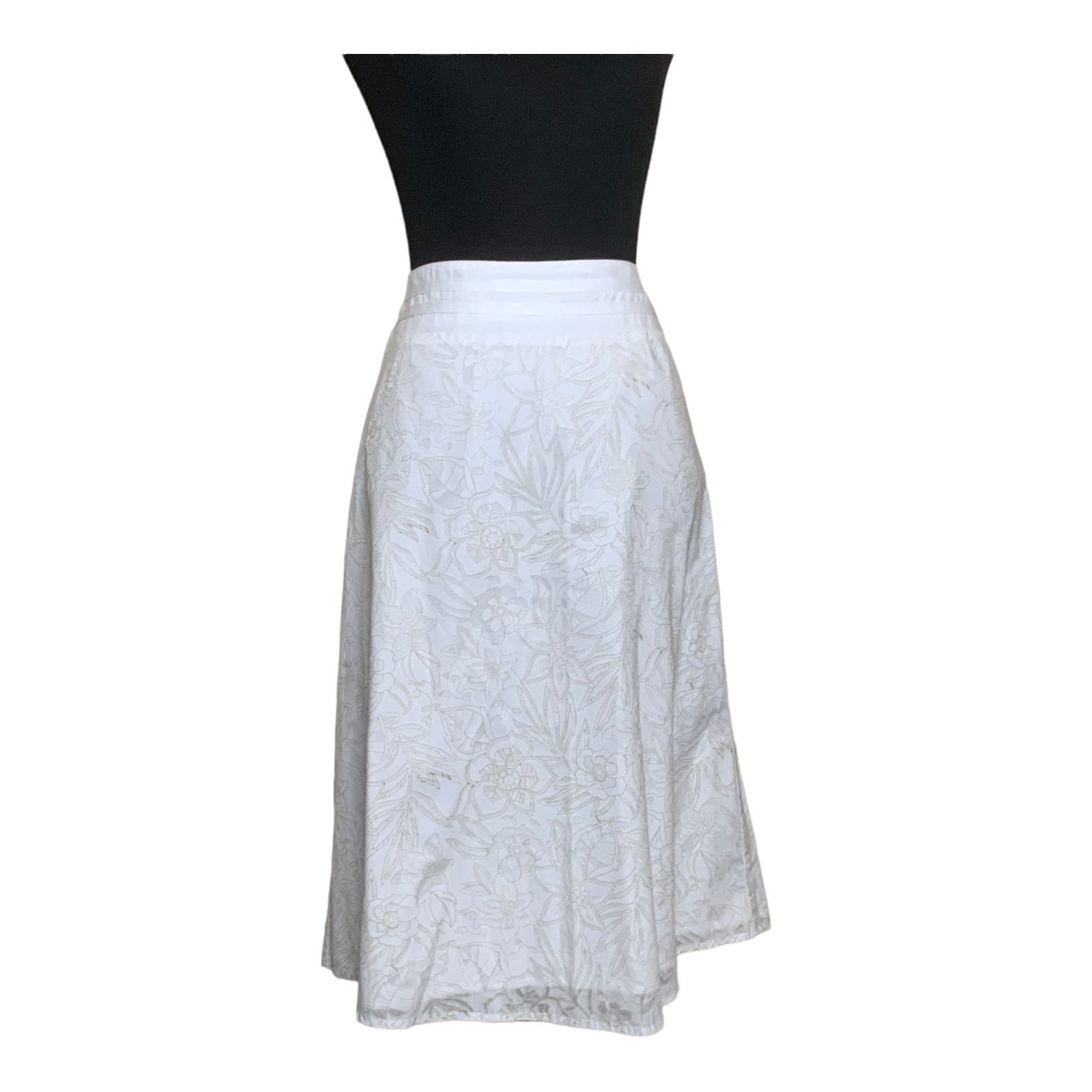 Croft & Barrow Croft & Barrow floral A lined lined midi skirt size size 12 Size 34" / US 12 / IT 48 - 6 Thumbnail