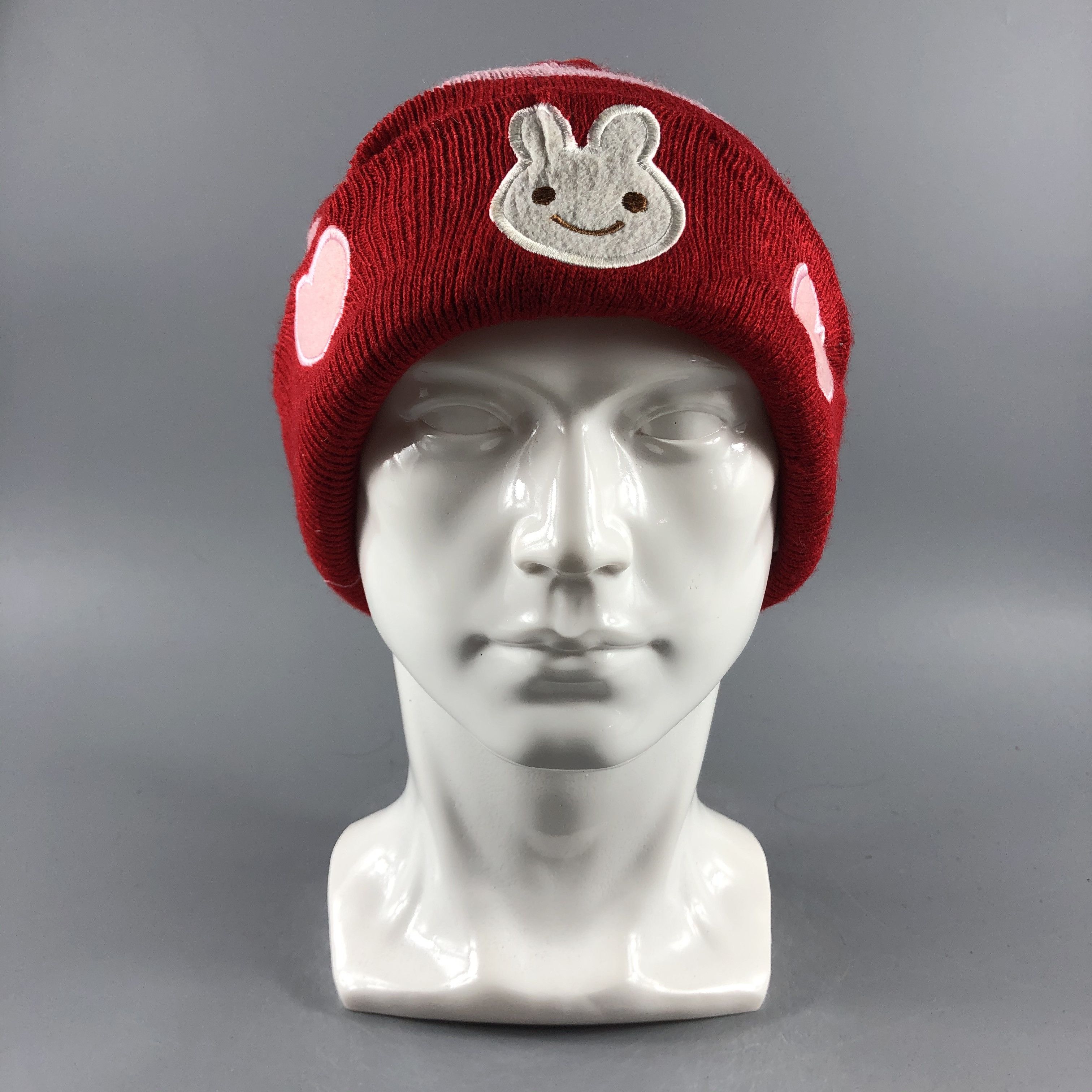 image of Vintage Womens Unknown Bobble Beanie Snow Hat Snow Cap -D378 in Red