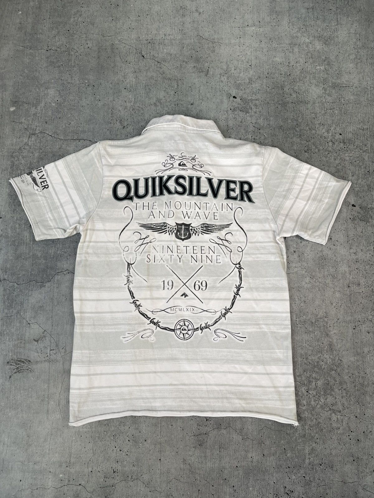Quiksilver VINTAGE QUIKSILVER BIG LOGO TSHIRT NICE DESIGN Size US M / EU 48-50 / 2 - 1 Thumbnail