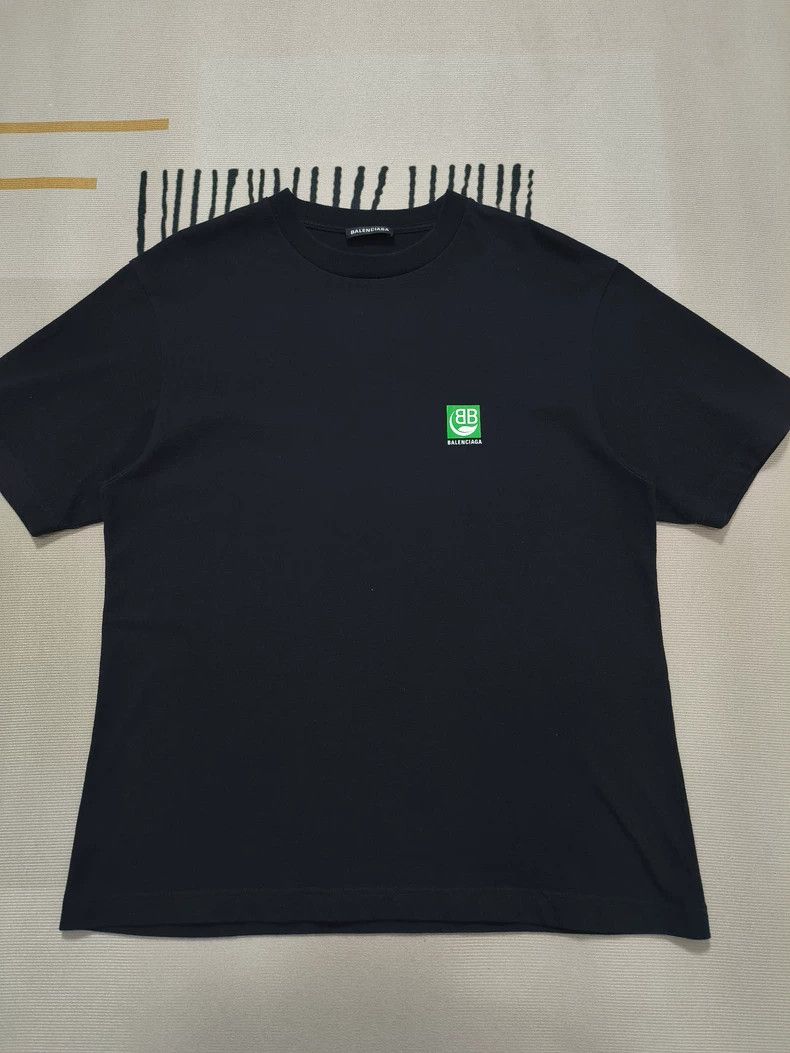 Balenciaga Balenciaga Double B letter eco-friendly logo black short sl Size US S / EU 44-46 / 1 - 1 Thumbnail