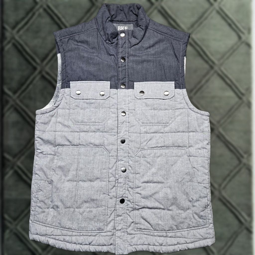 BKE BKE Vest Mens M Gray Chambray Quilted Snap Front Pockets Plaid Lined Size US M / EU 48-50 / 2 - 1 Thumbnail