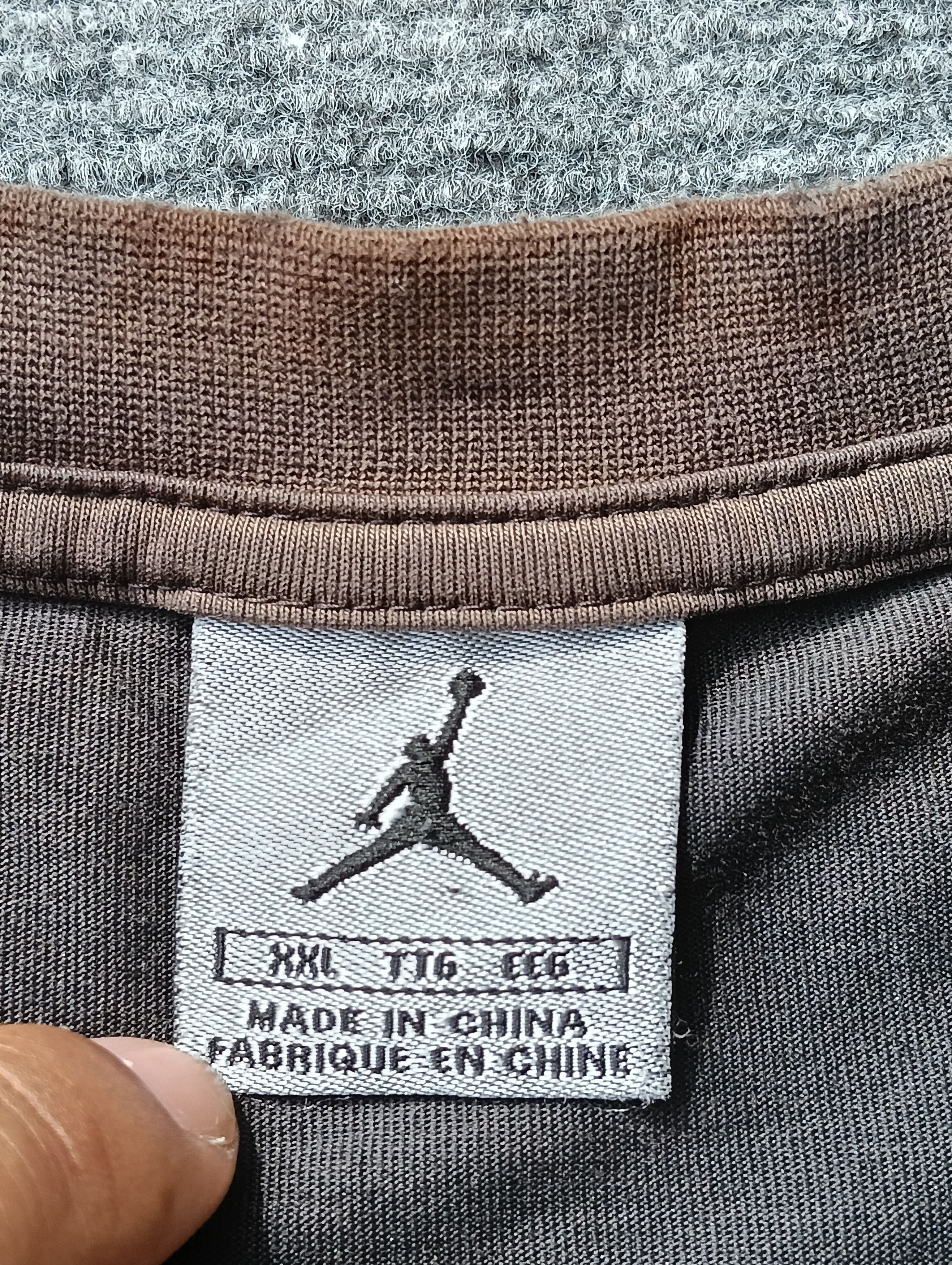 Jordan Brand × Nike × Vintage VINTAGE AIR JORDAN FADED BLACK TSHIRT. Size US XL / EU 56 / 4 - 5 Thumbnail