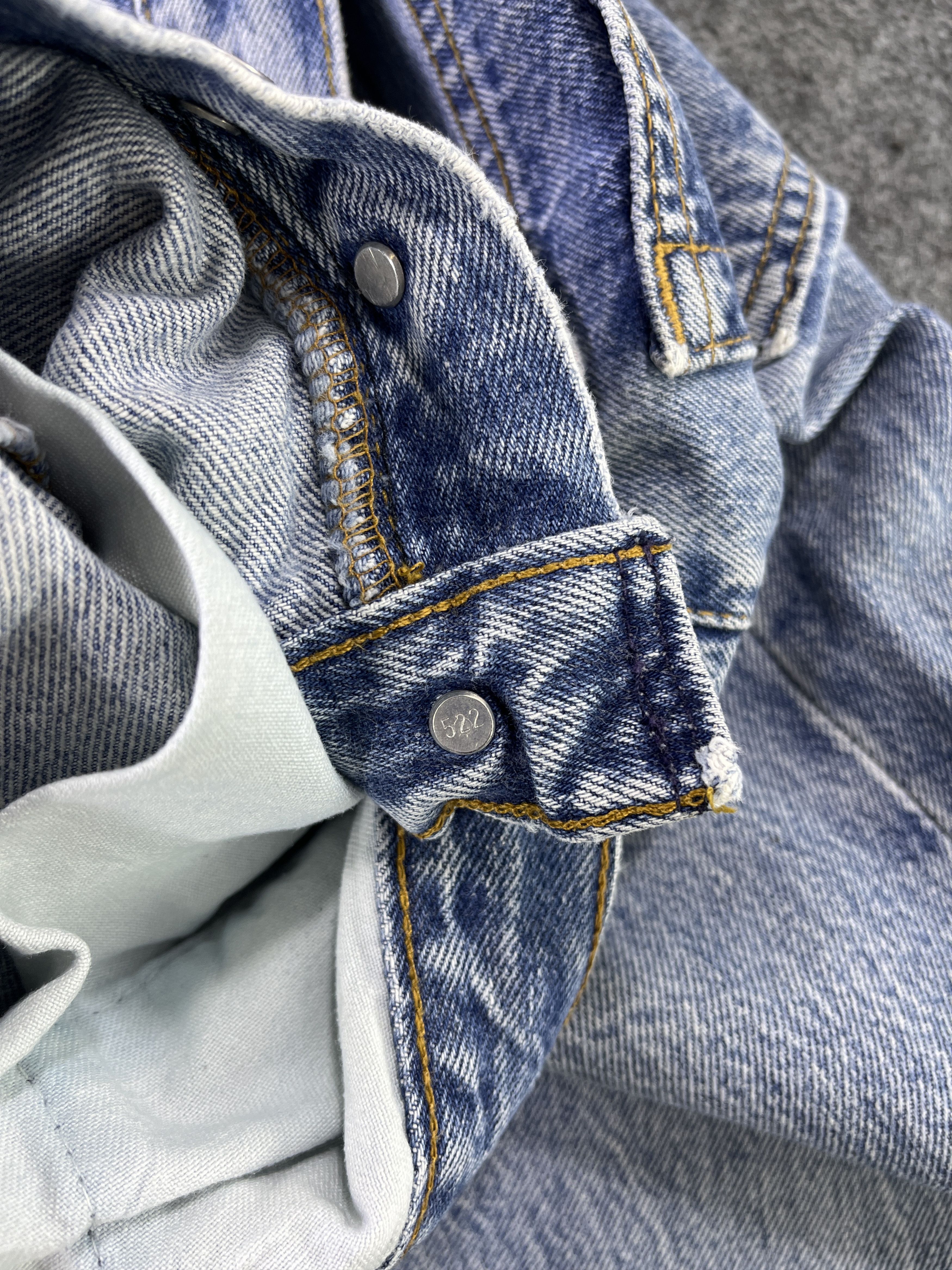 Levi's 90's Vintage Levis 501 Stone Wash Jeans - J918 Size US 33 - 10 Thumbnail