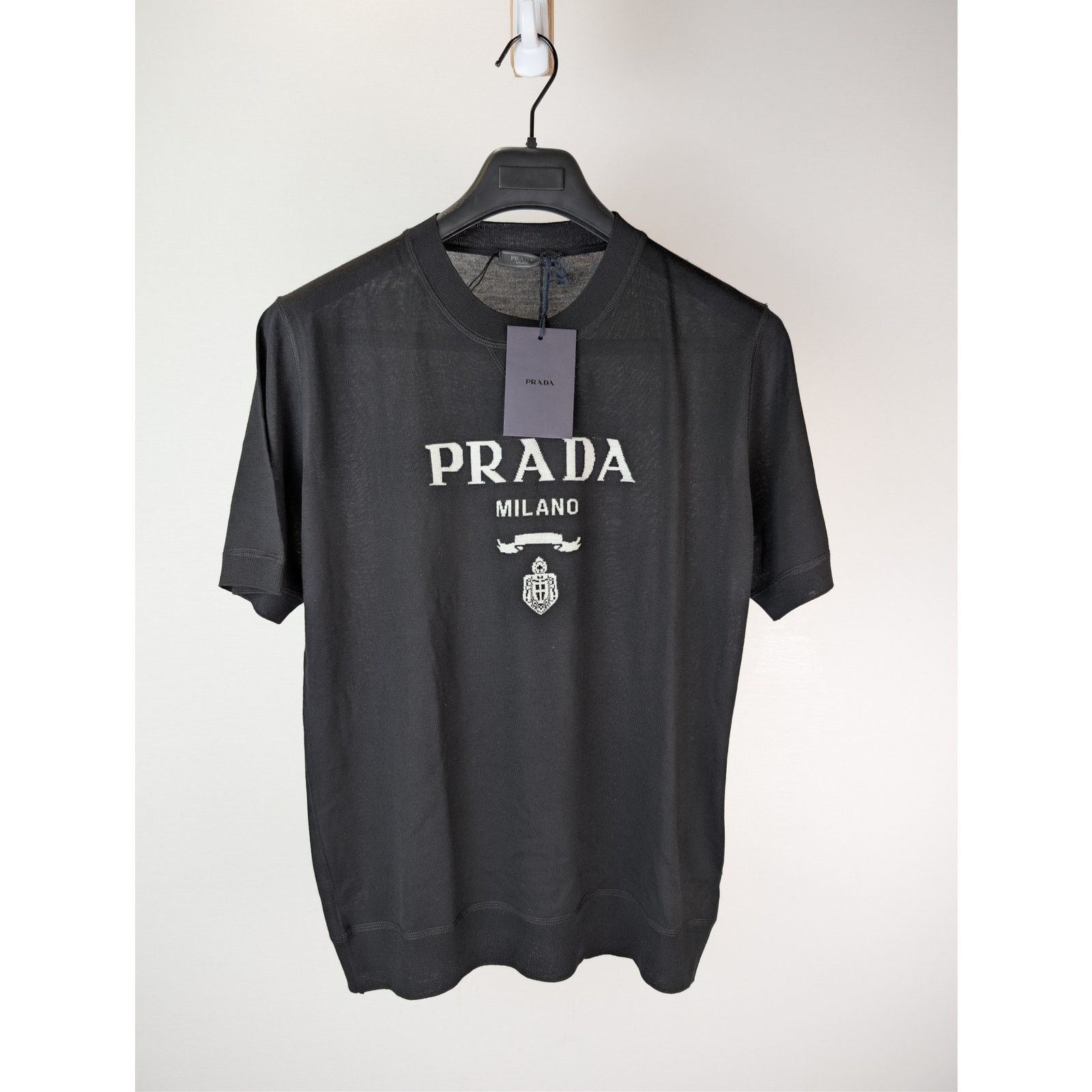 Prada o1rshd1 Logo Intarsia Short Sleeve Crewneck Sweater in Black Size US M / EU 48-50 / 2 - 8 Thumbnail